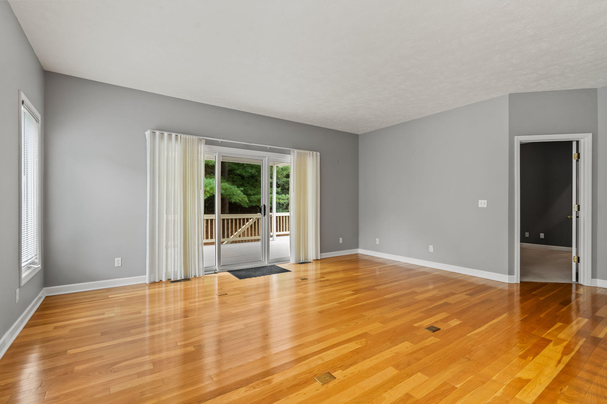 458 Amity Street Douglas MI 49406