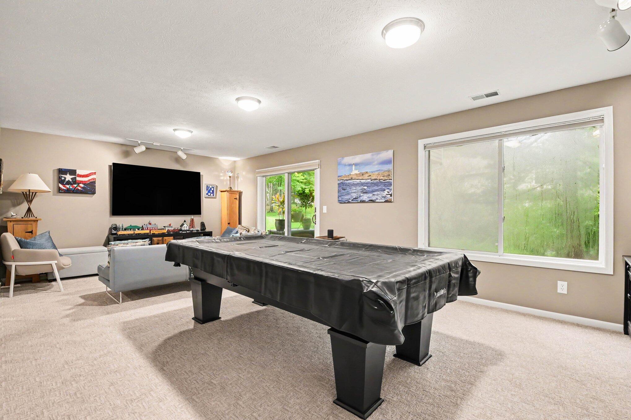 30 Aspen Lane NE Grand Rapids MI 49546
