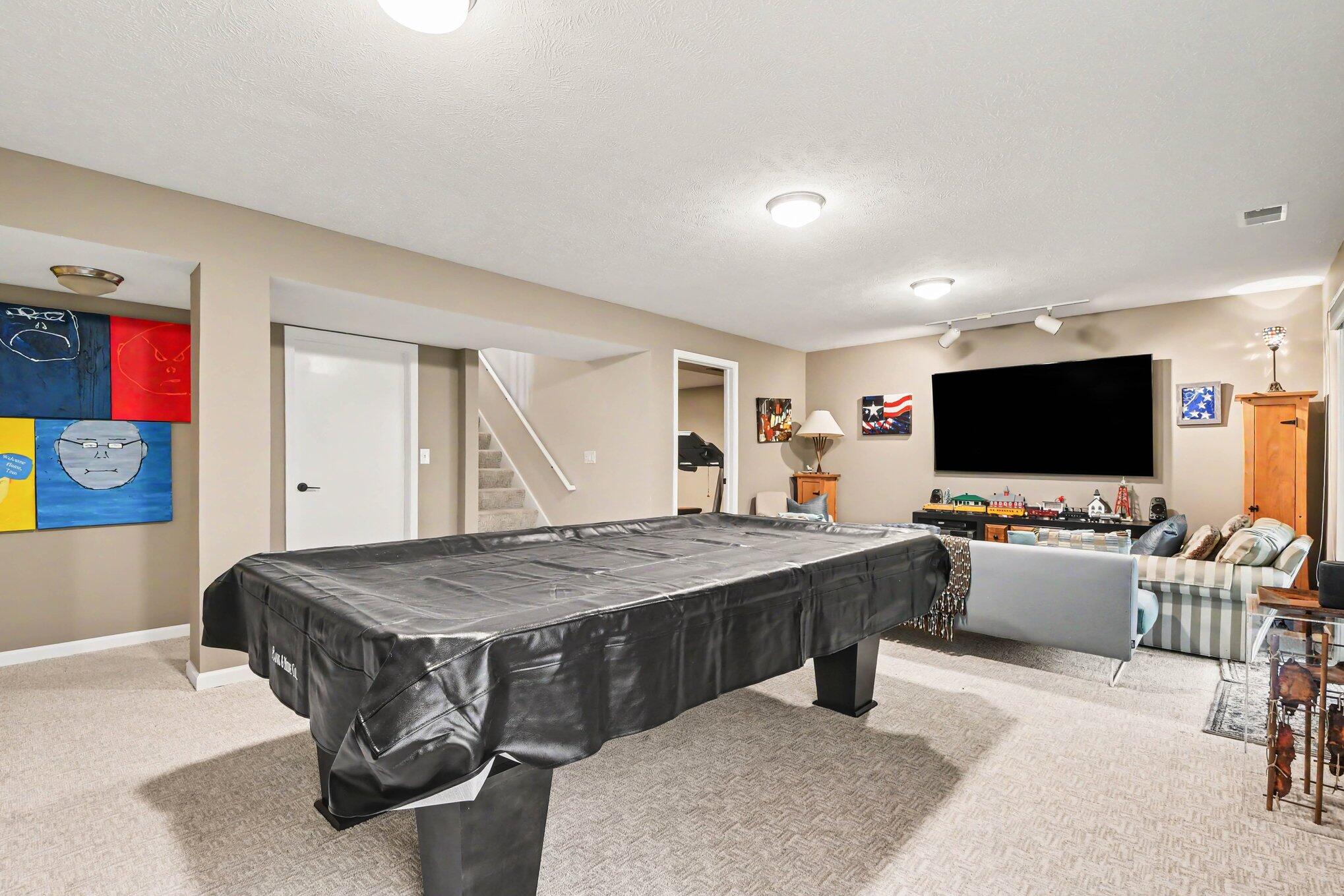 30 Aspen Lane NE Grand Rapids MI 49546