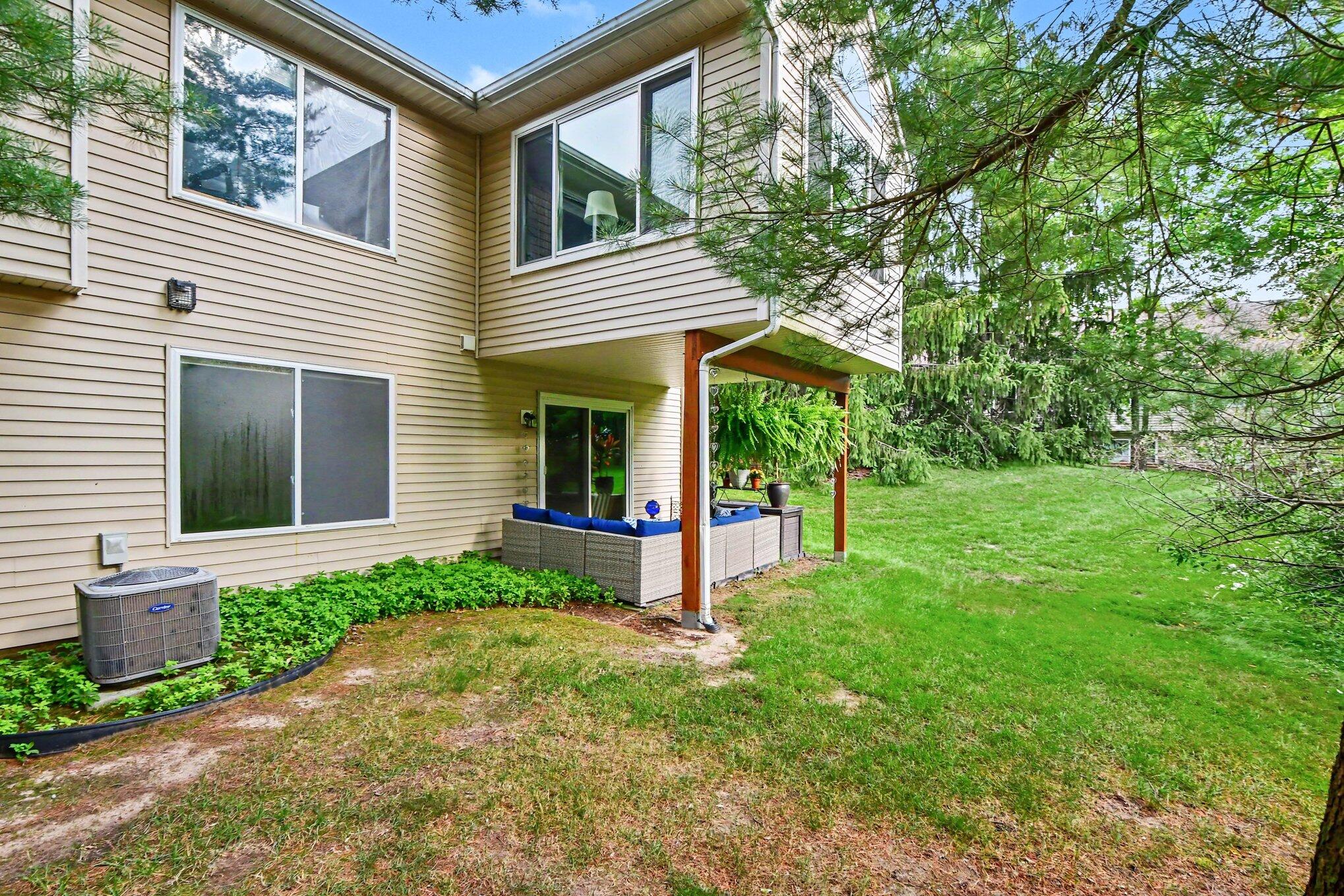 30 Aspen Lane NE Grand Rapids MI 49546