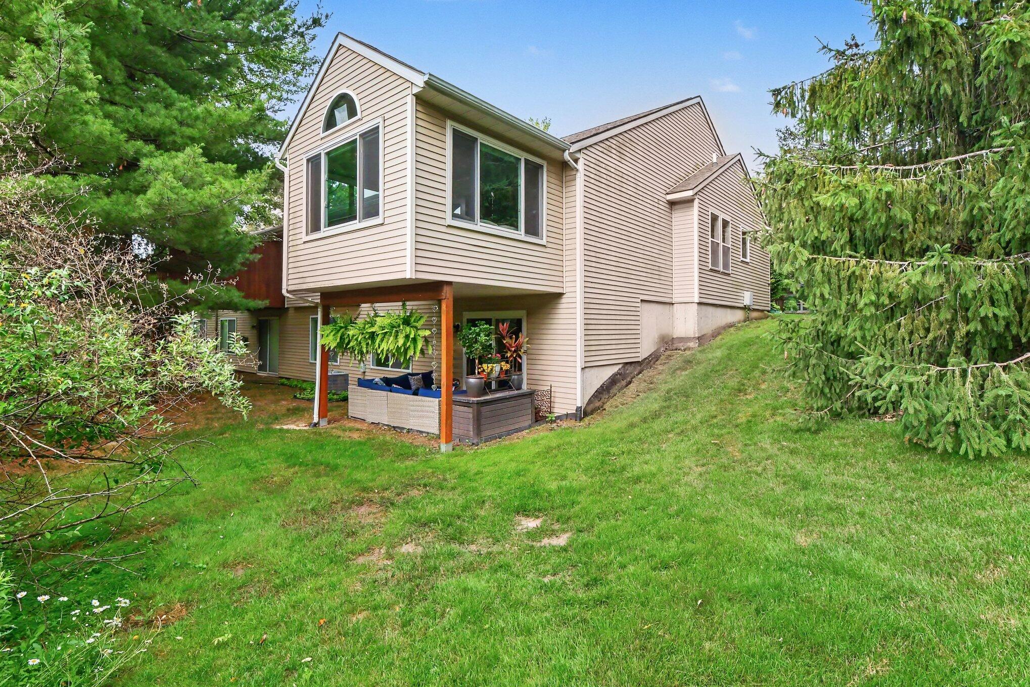 30 Aspen Lane NE Grand Rapids MI 49546