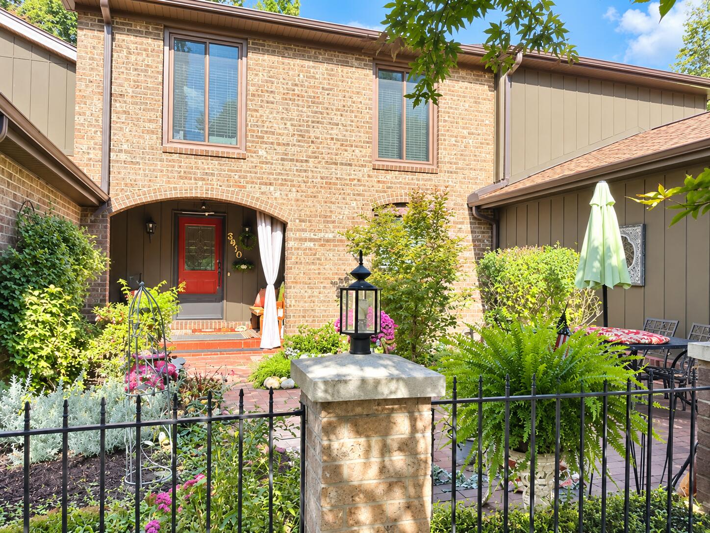 3610 Woodcliff Drive Kalamazoo MI 49008