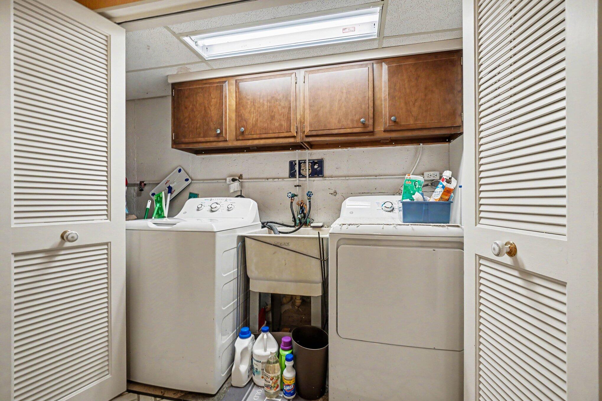 3610 Woodcliff Drive Kalamazoo MI 49008