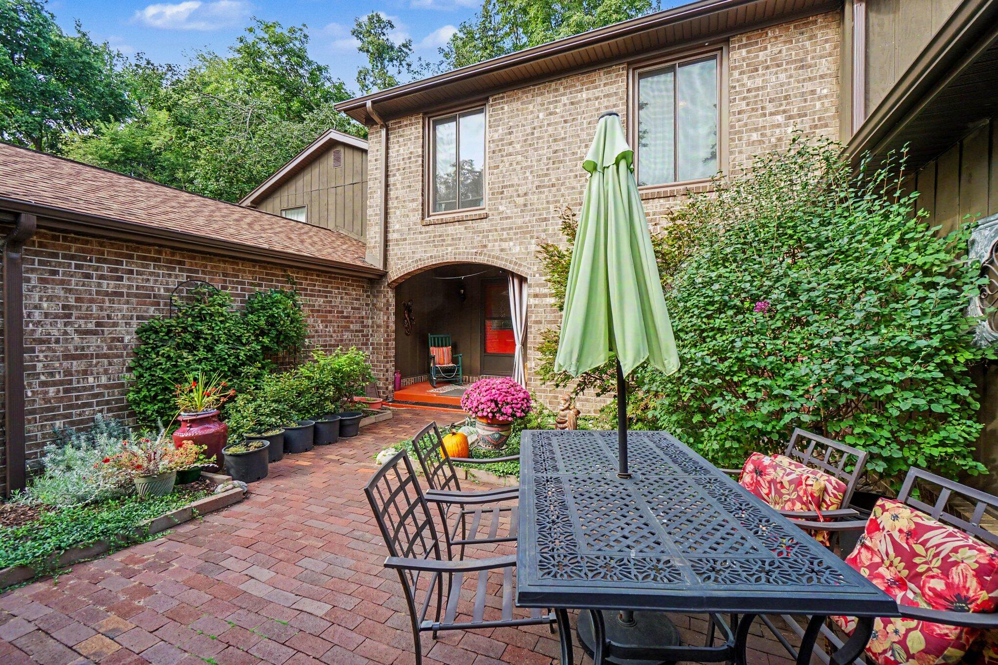 3610 Woodcliff Drive Kalamazoo MI 49008