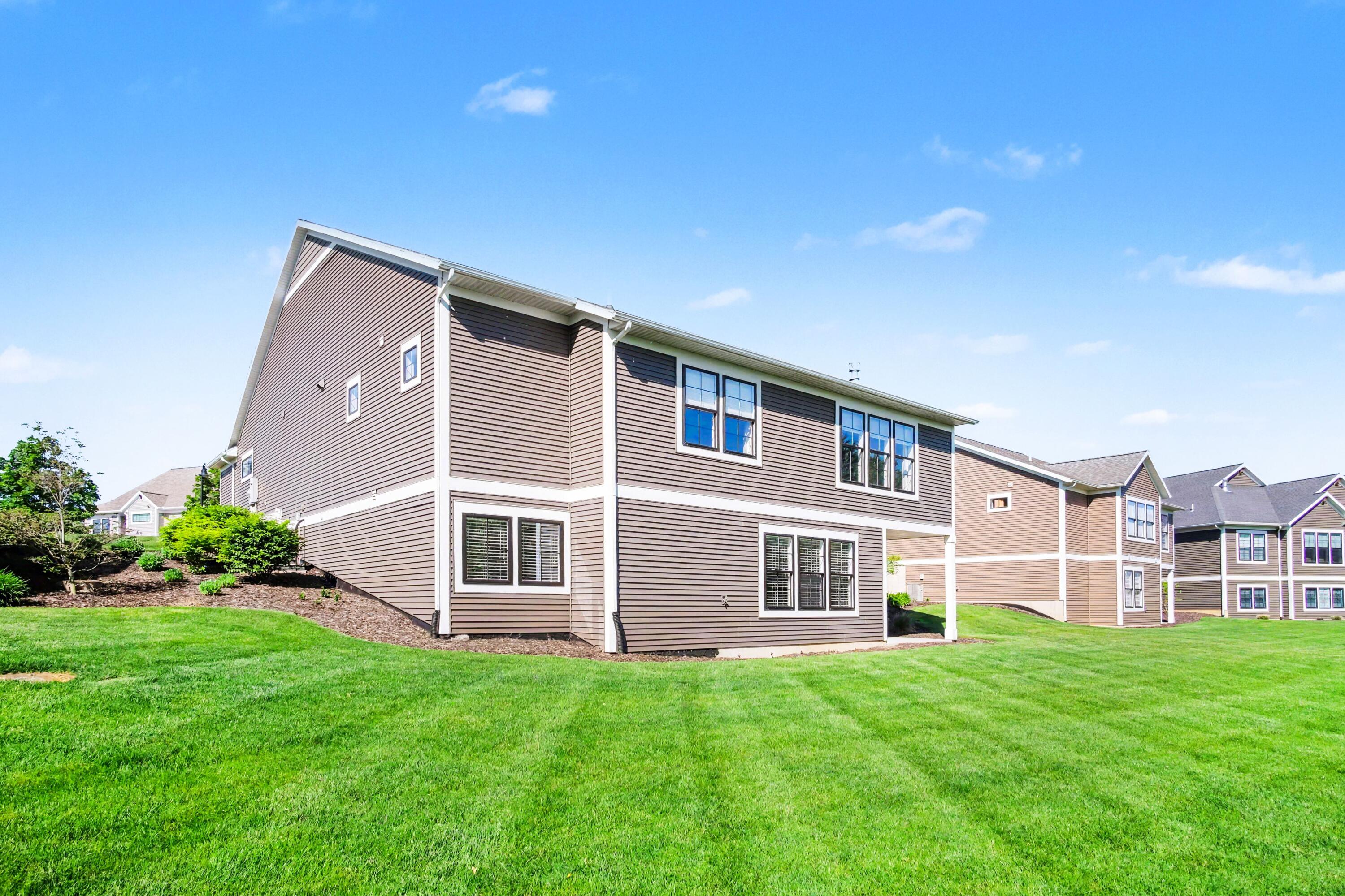 7864 Whistle Creek Court SW Byron Center MI 49315