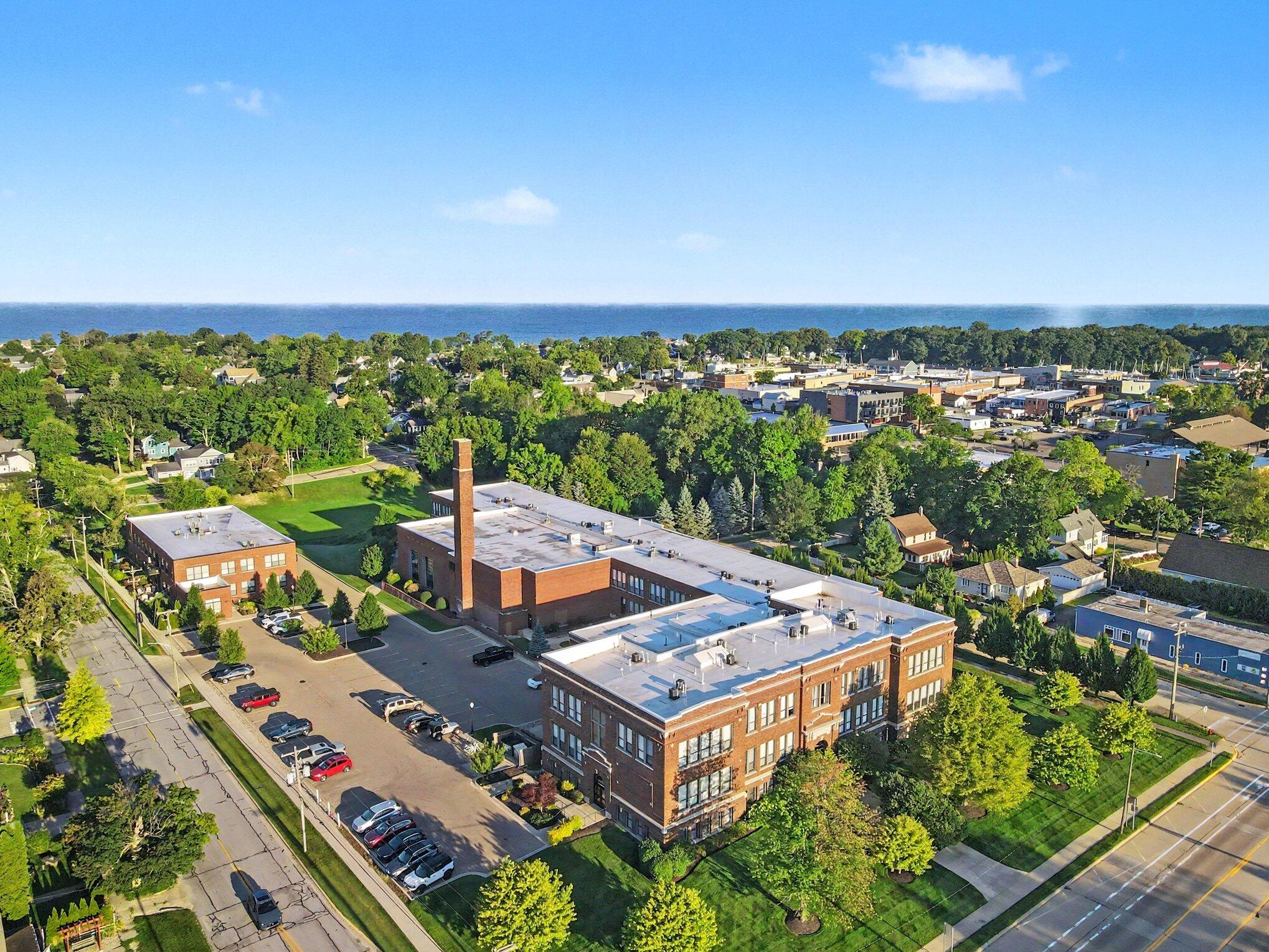 460 Broadway Street South Haven MI 49090