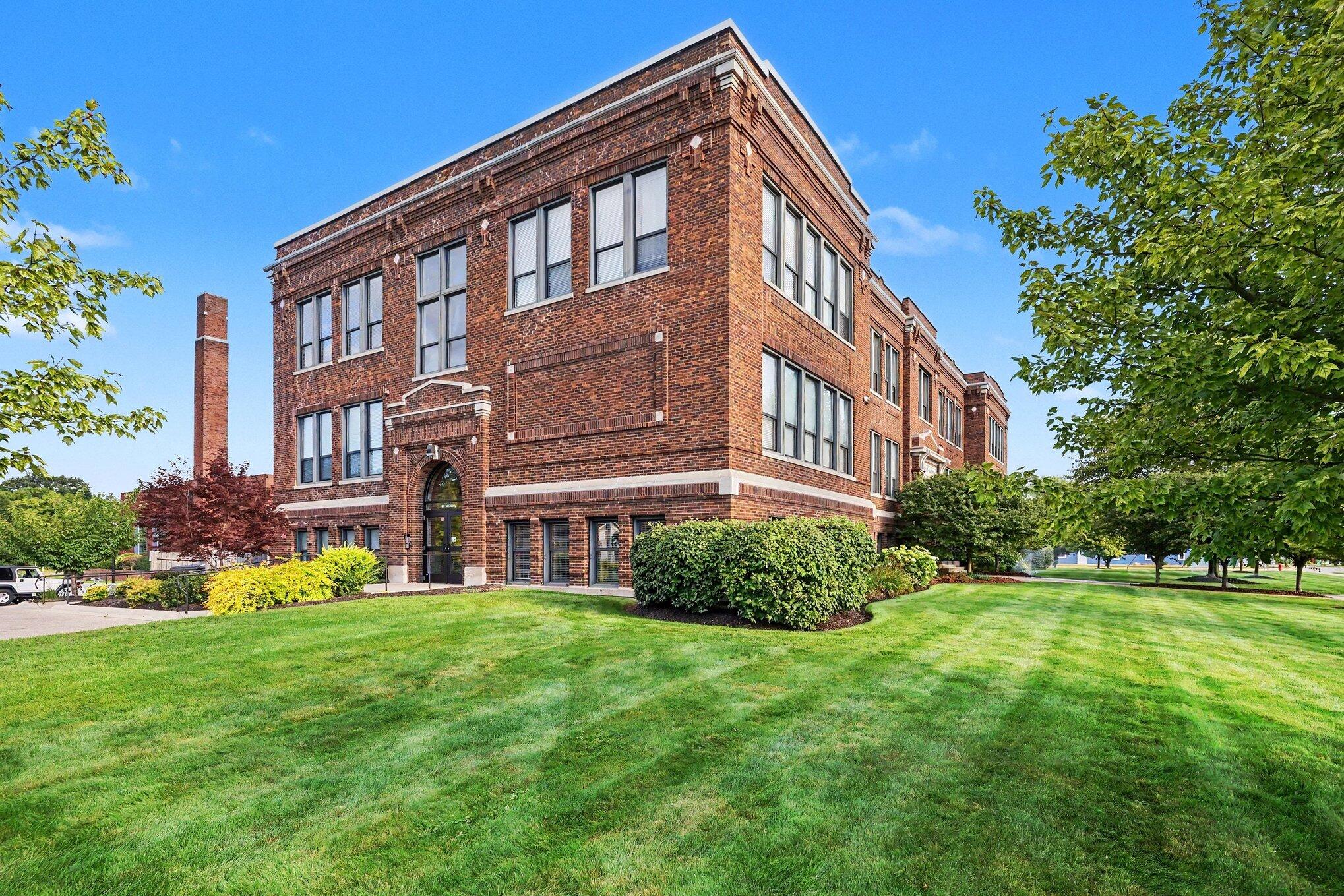 460 Broadway Street South Haven MI 49090