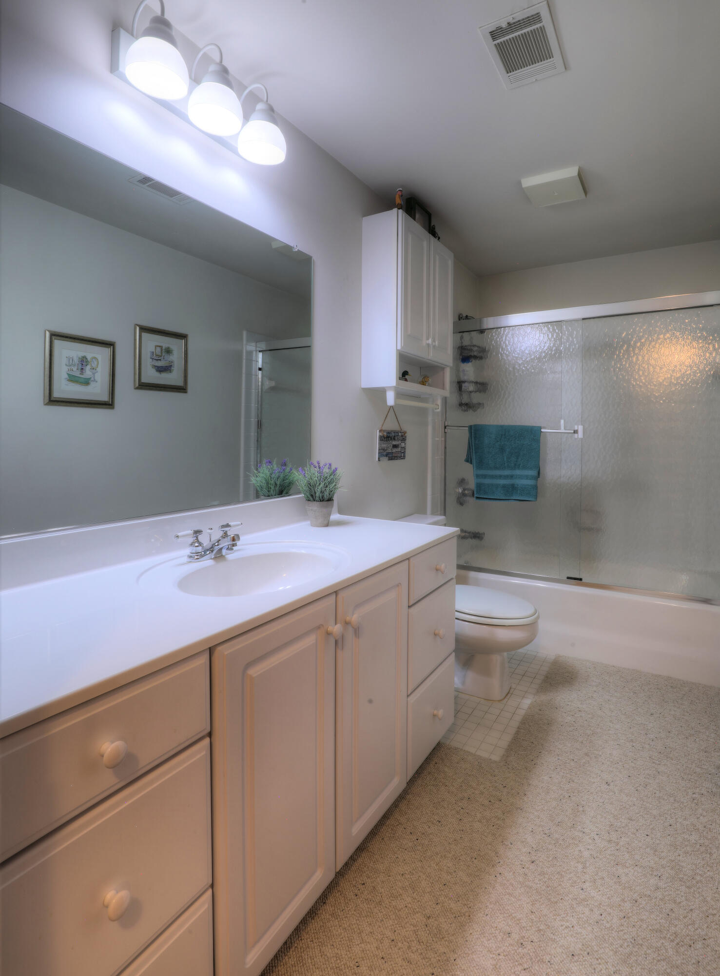 500 W Main Avenue Zeeland MI 49464