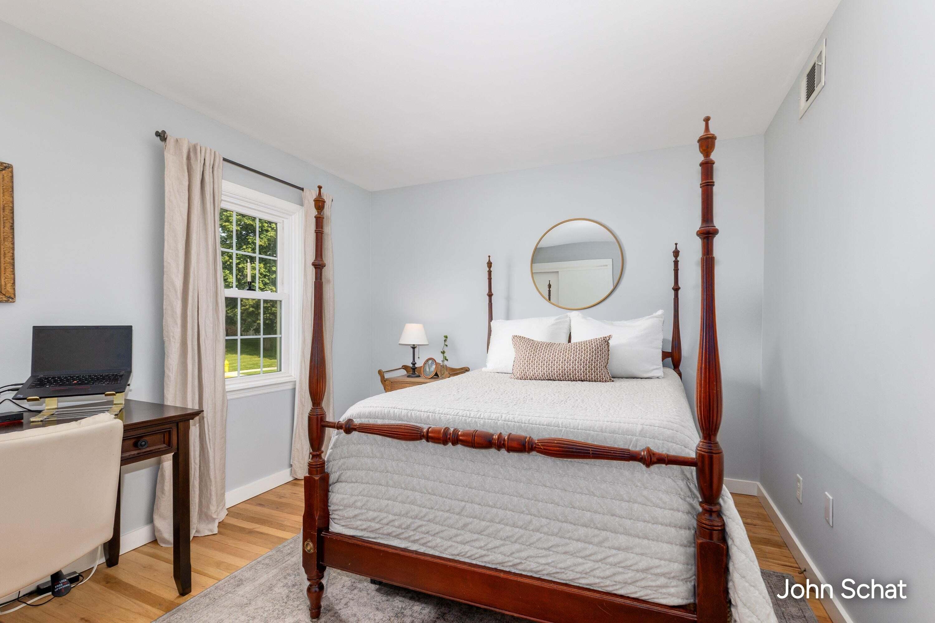 2471 Abbington Drive SE Grand Rapids MI 49506