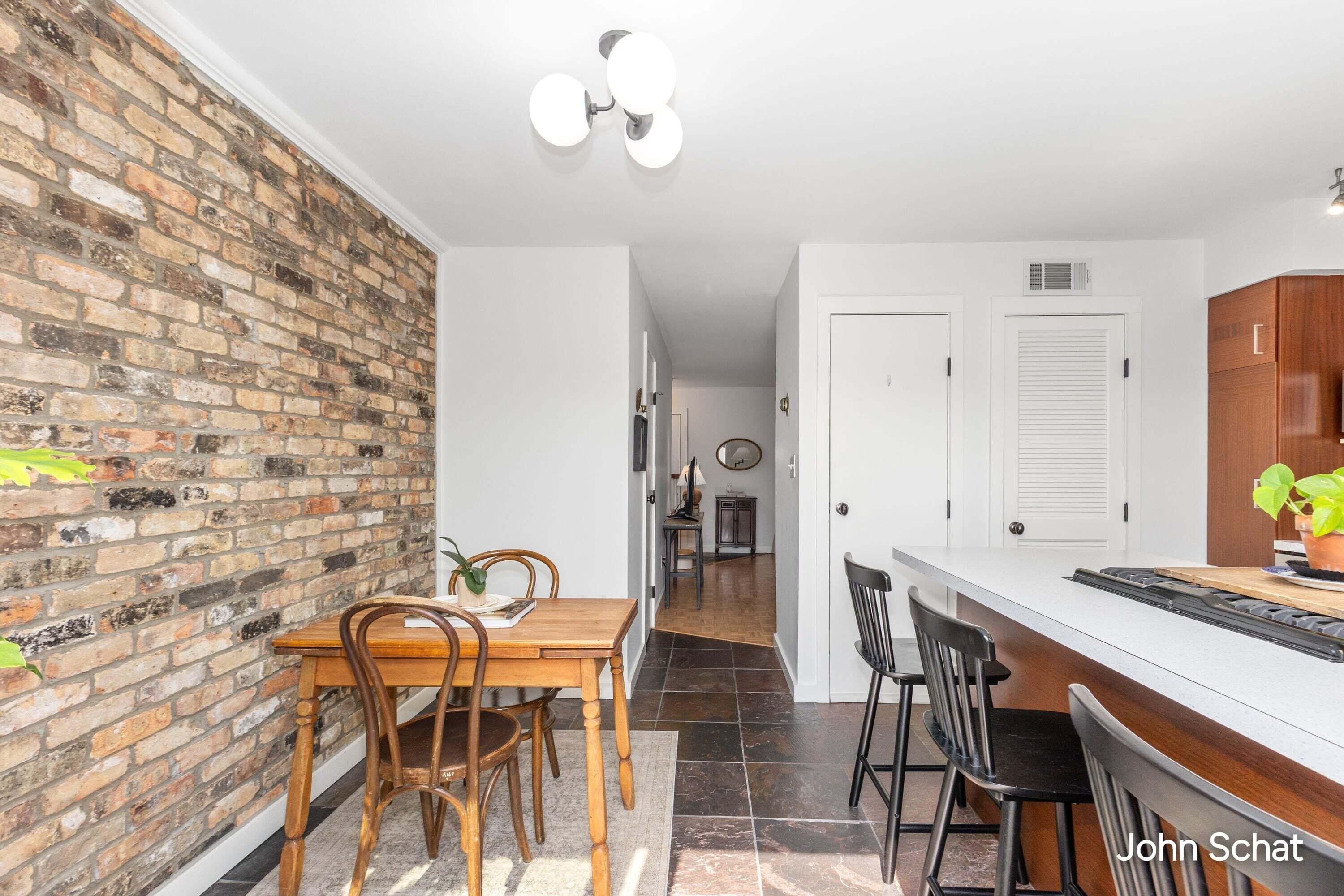 2471 Abbington Drive SE Grand Rapids MI 49506