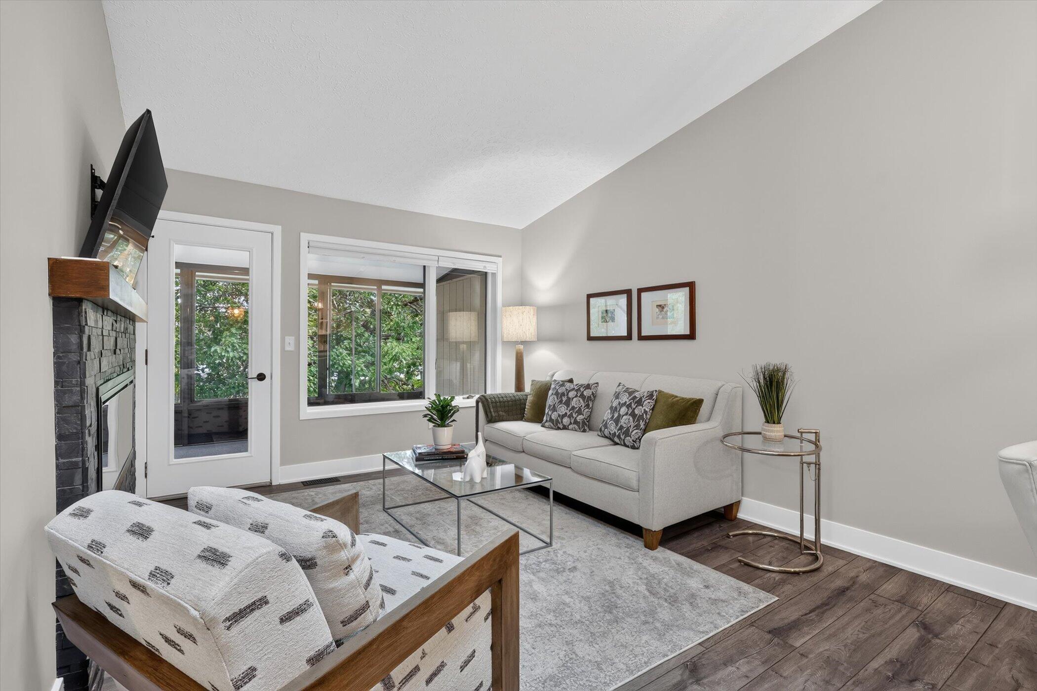 2699 Limestone Lane NE Grand Rapids MI 49525