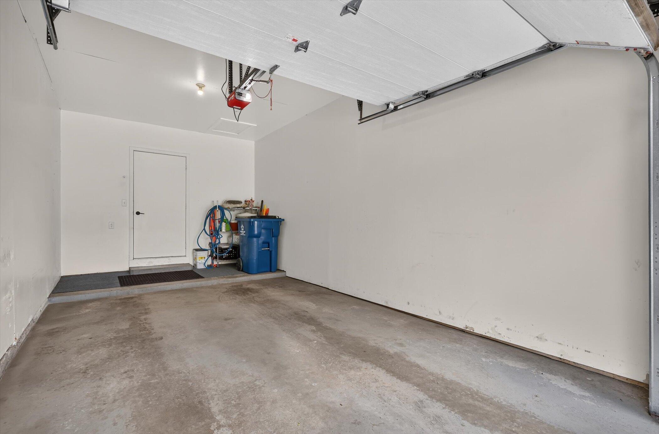 2699 Limestone Lane NE Grand Rapids MI 49525
