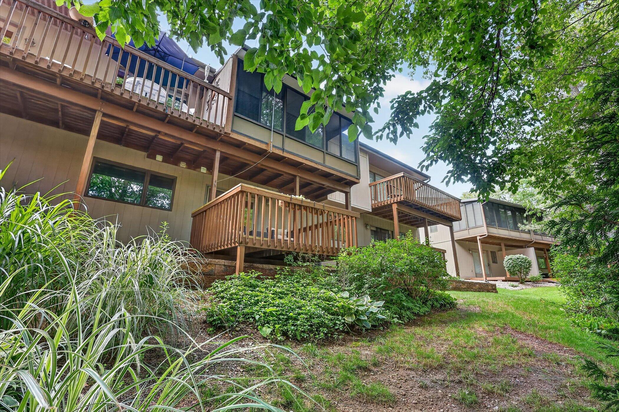 2699 Limestone Lane NE Grand Rapids MI 49525