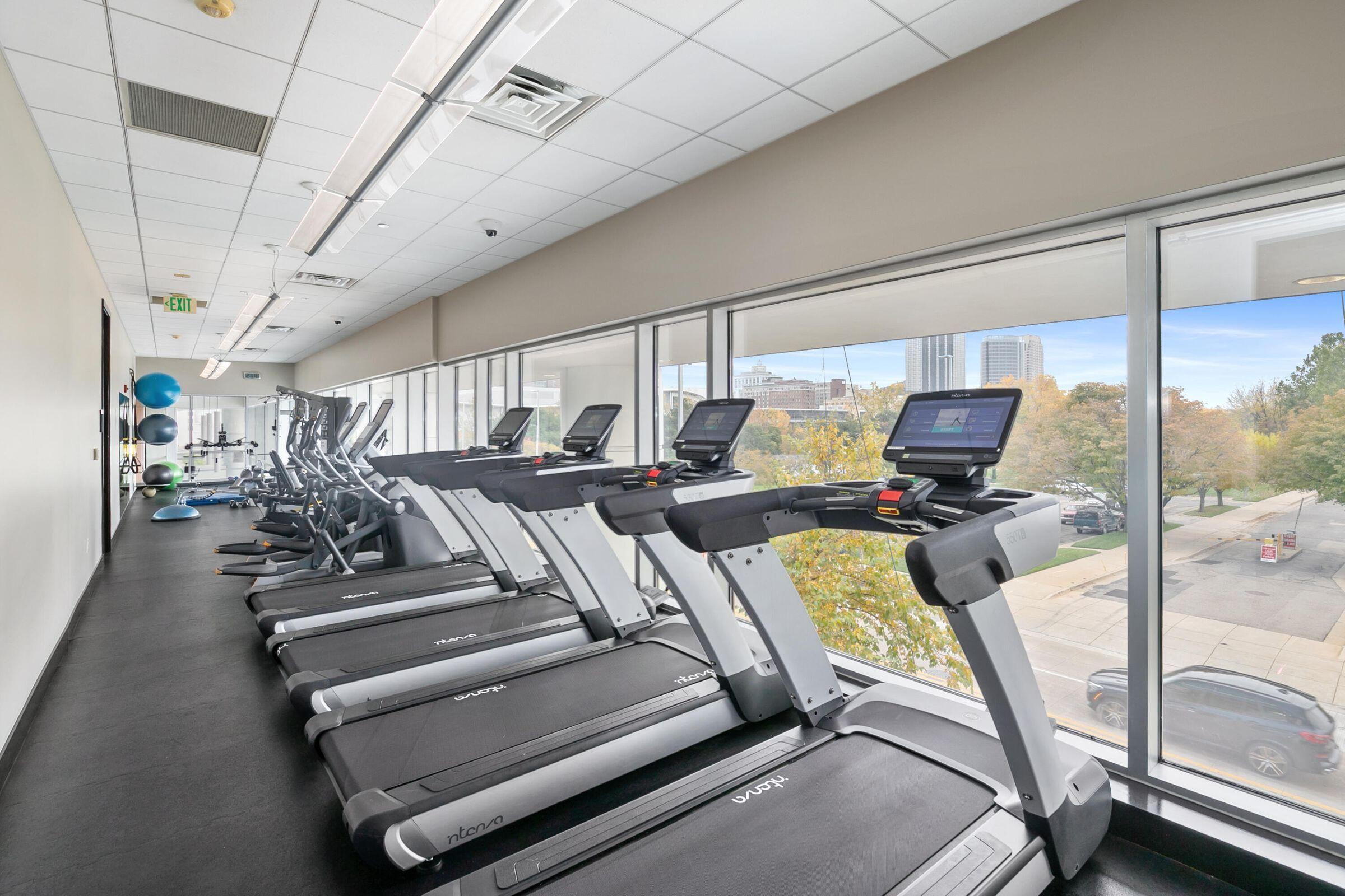 335 Bridge Street NW Grand Rapids MI 49504