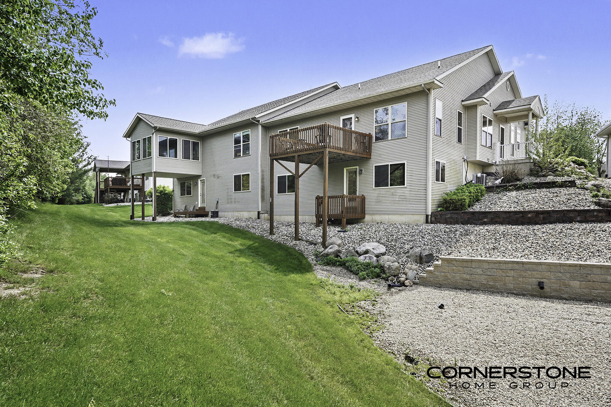 1158 Kensington Street NW Grand Rapids MI 49534