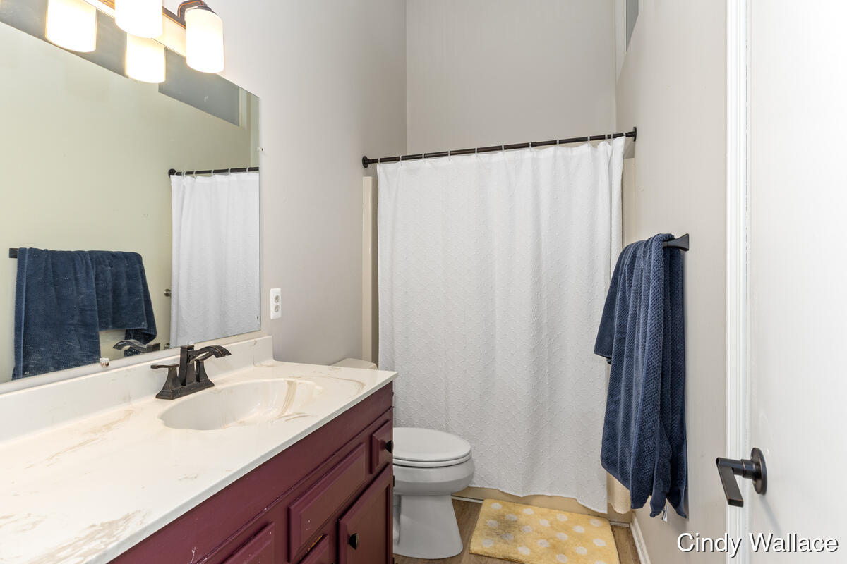 161 Laurelwood Court SW Grand Rapids MI 49548