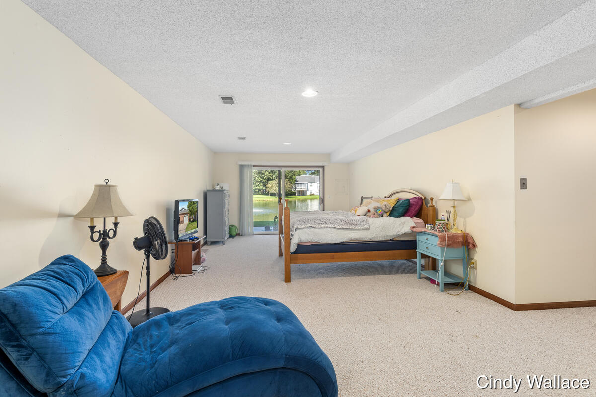 161 Laurelwood Court SW Grand Rapids MI 49548