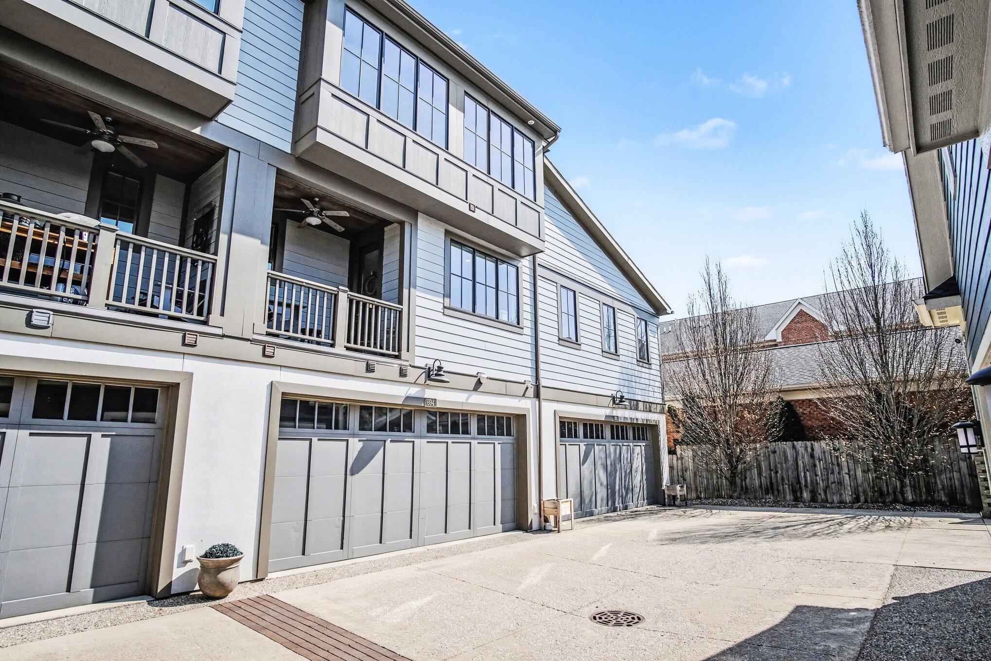 694 Croswell Avenue SE Grand Rapids MI 49506