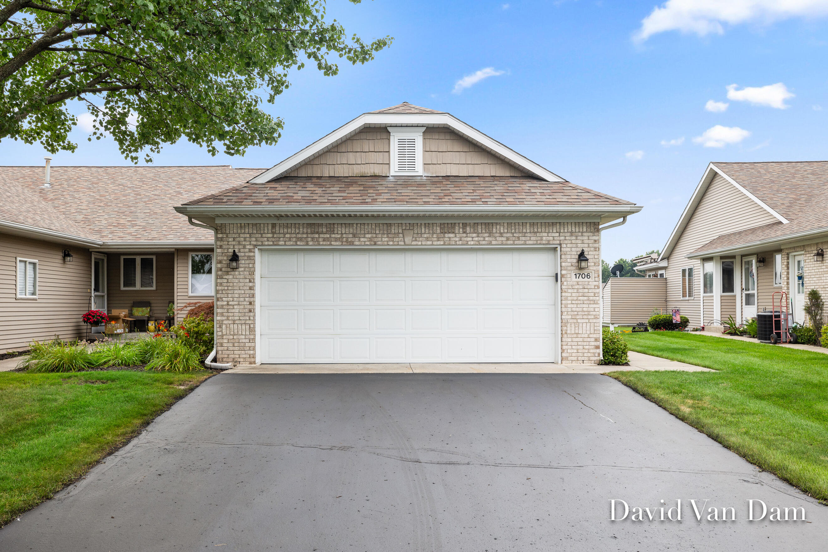 1706 Lisa Drive SW Byron Center MI 49315