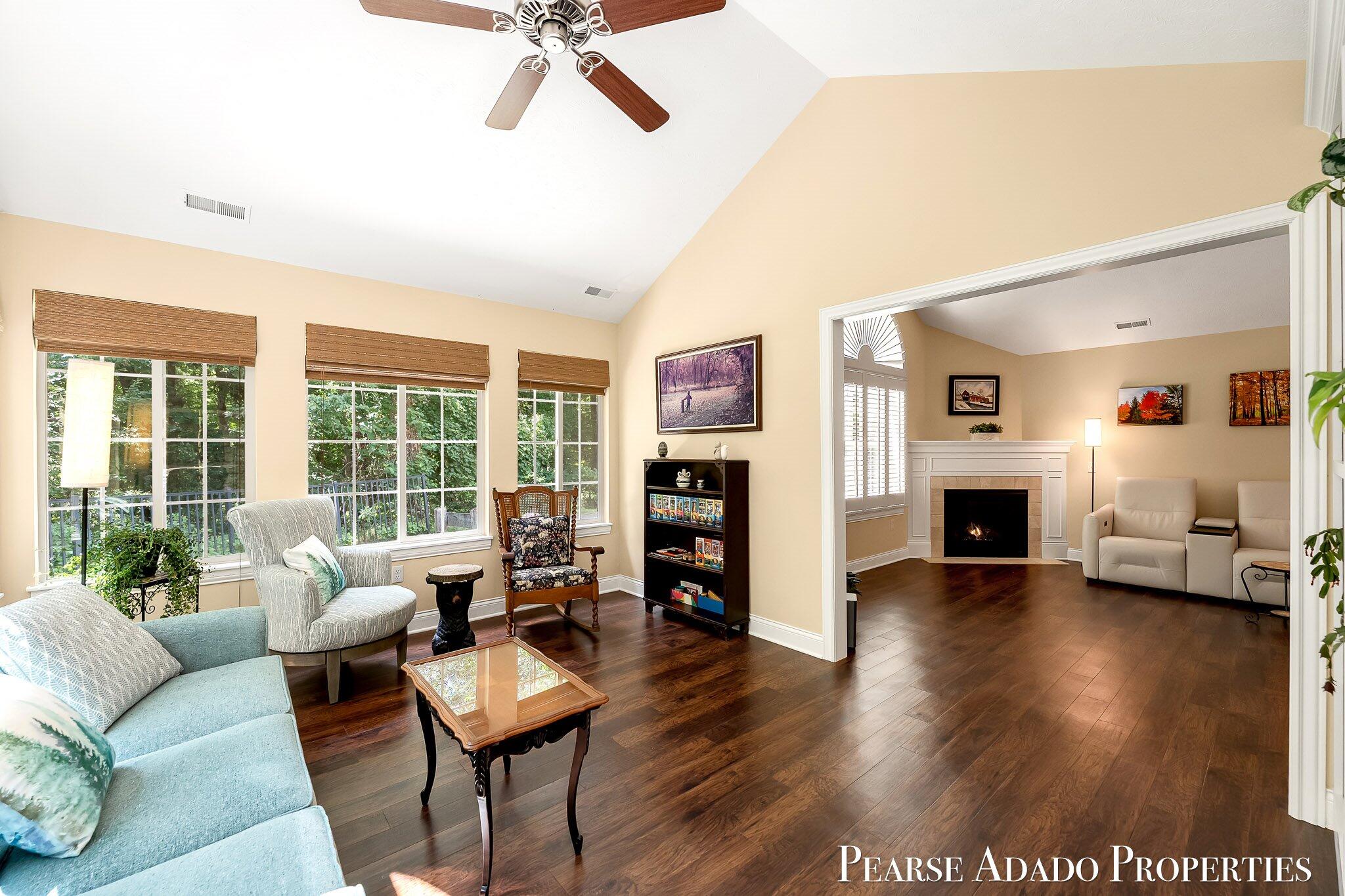 1033 Bridge Crest Drive SE Ada MI 49301