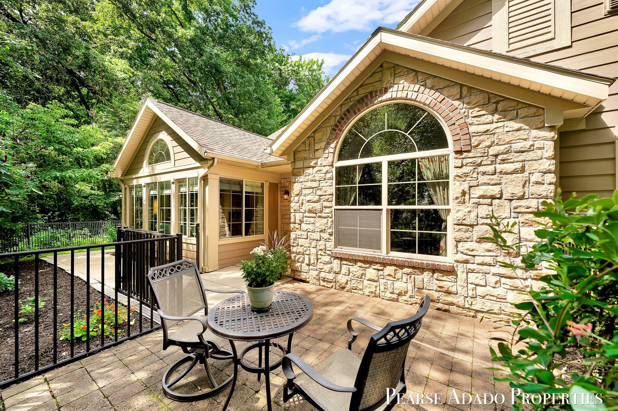 1033 Bridge Crest Drive SE Ada MI 49301