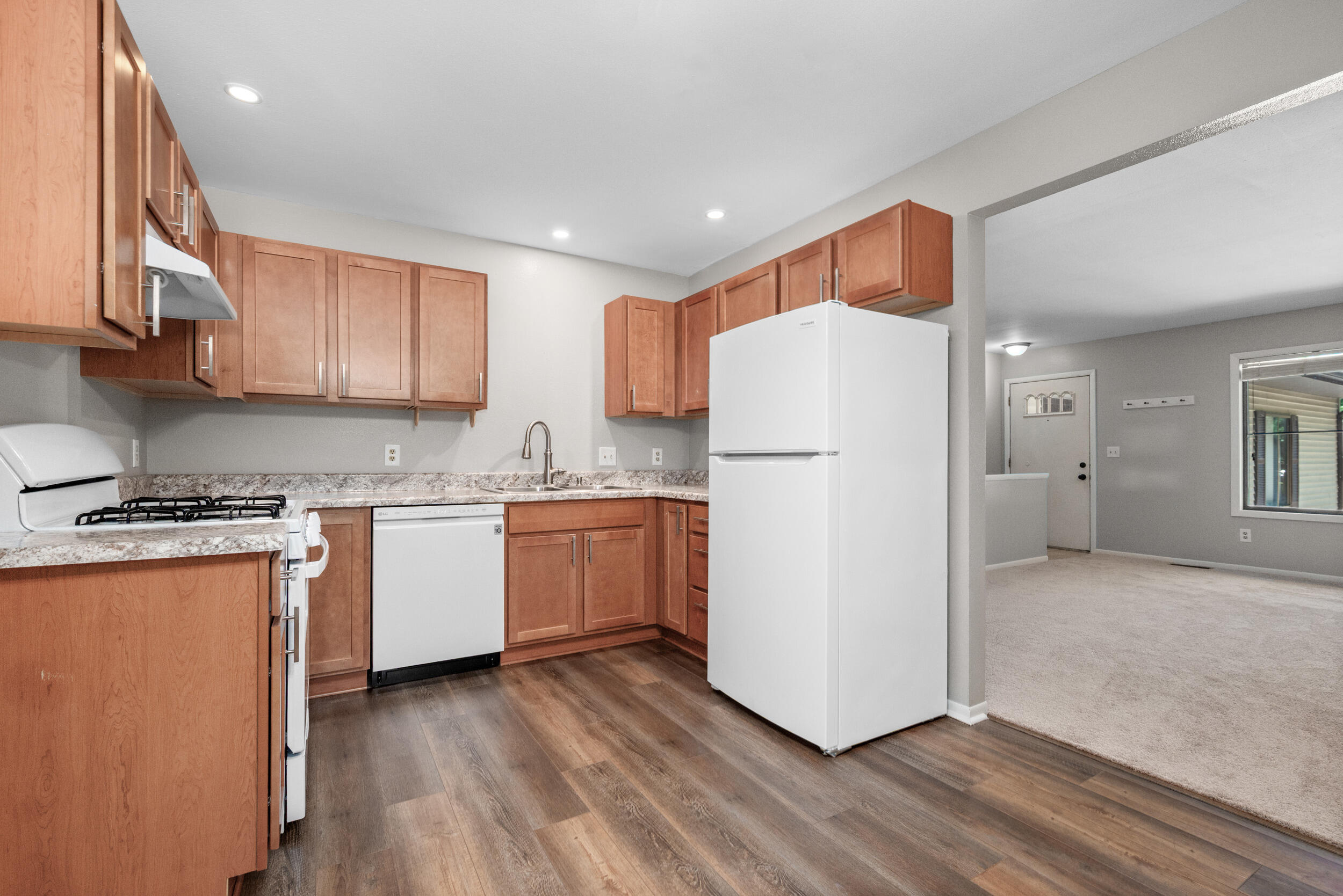 2965 Englewood Avenue SE Grand Rapids MI 49508