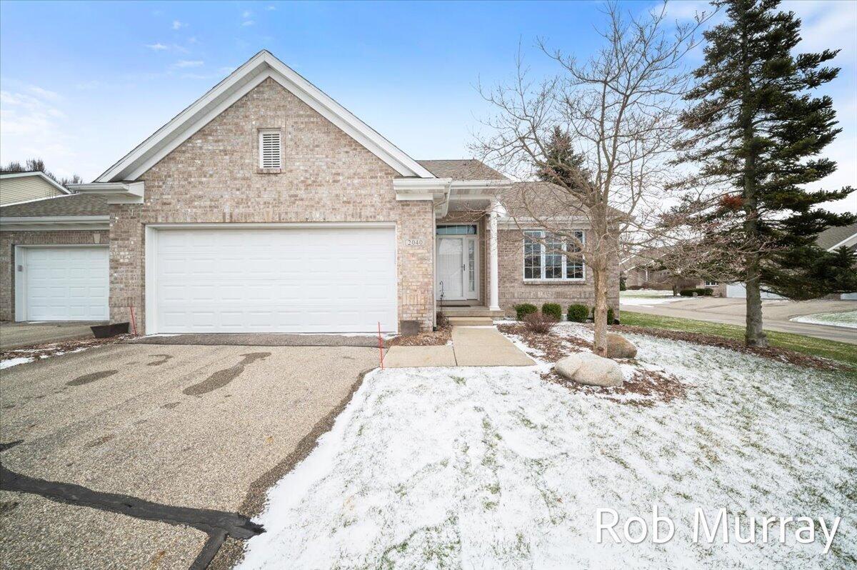 2040 Bryceway Court NE Grand Rapids MI 49505