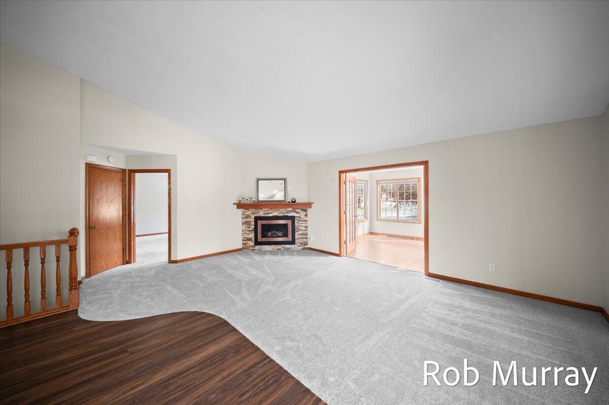 2040 Bryceway Court NE Grand Rapids MI 49505