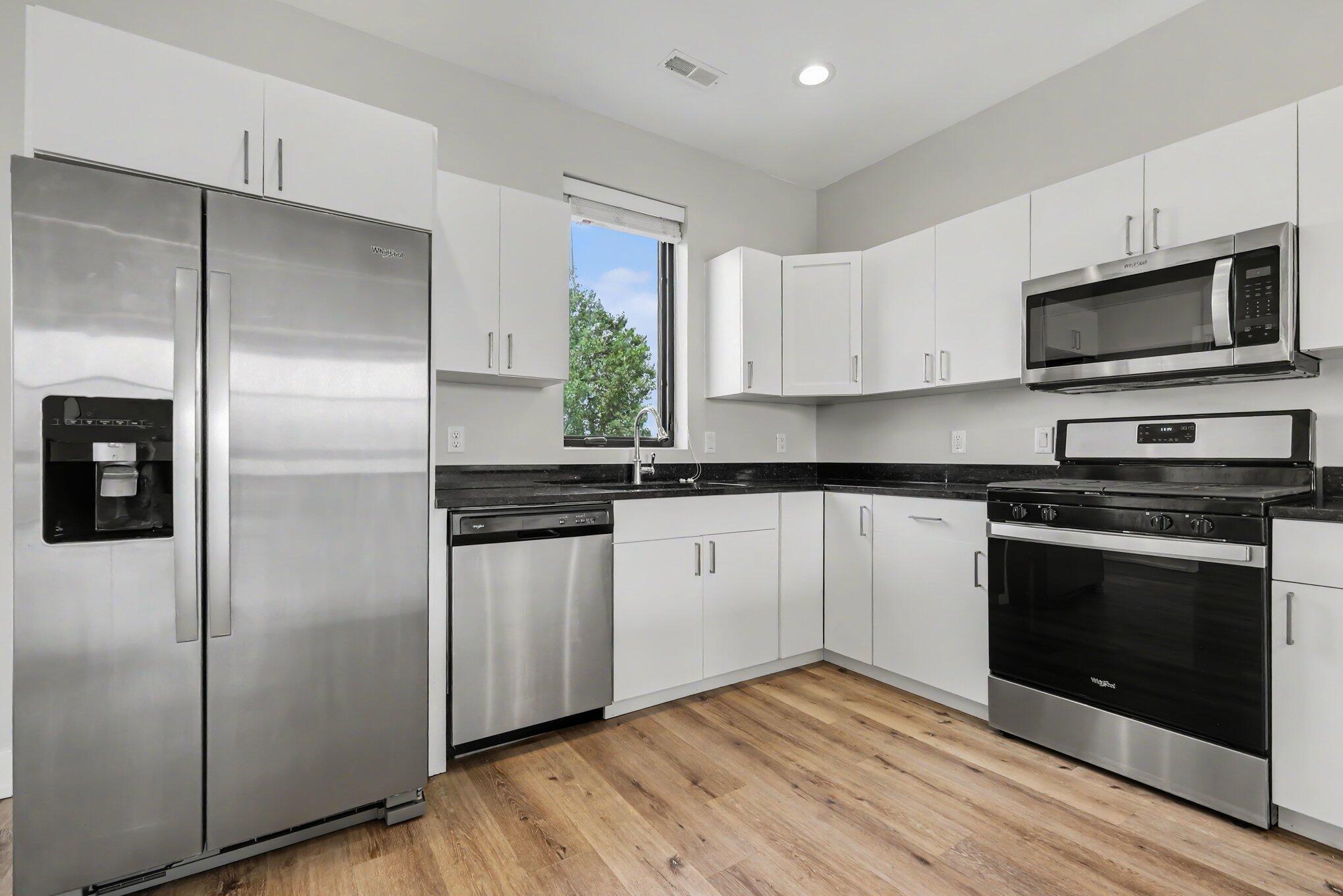 6031 Port View Drive SE Grand Rapids MI 49512