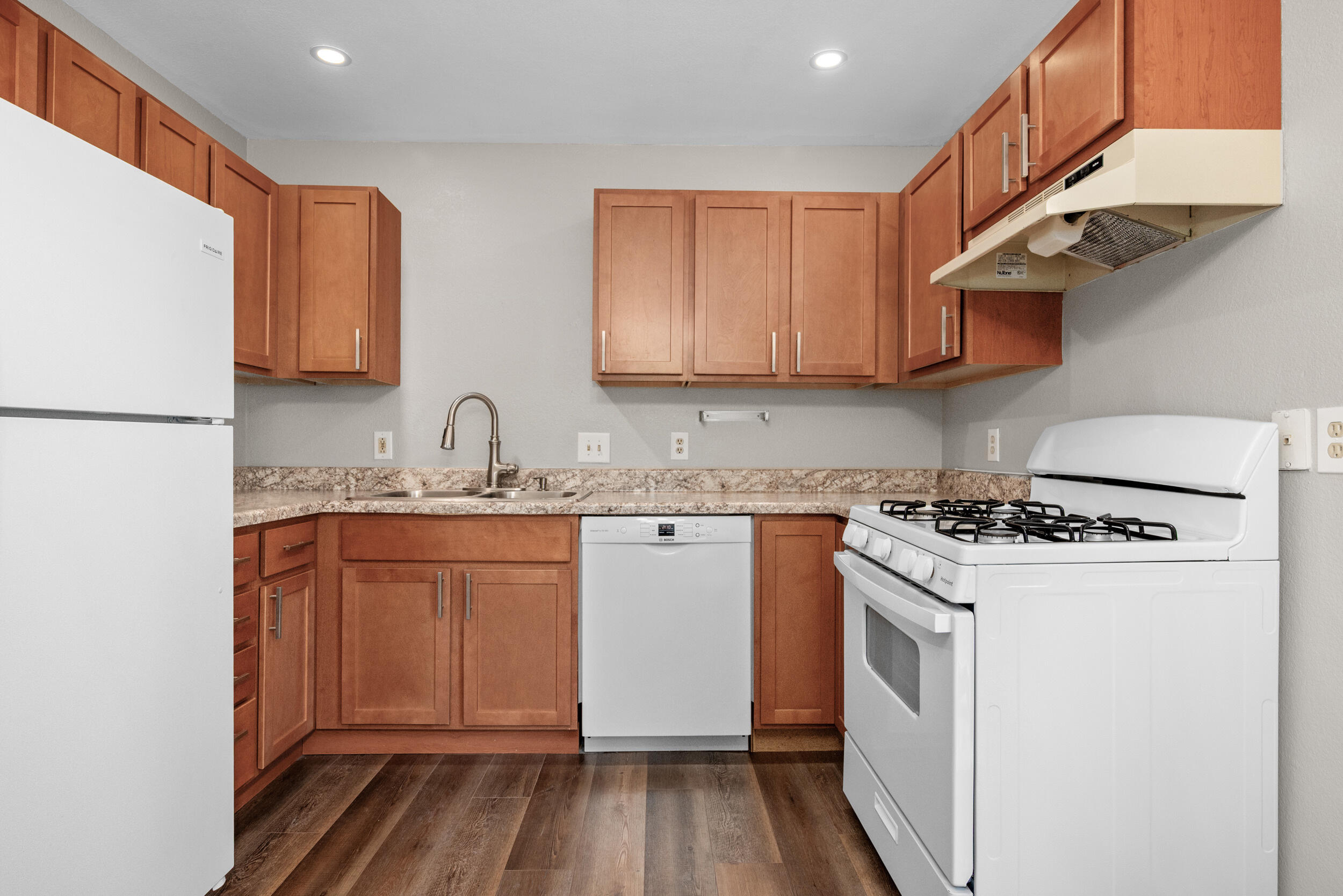 2955 Englewood Avenue SE Grand Rapids MI 49508