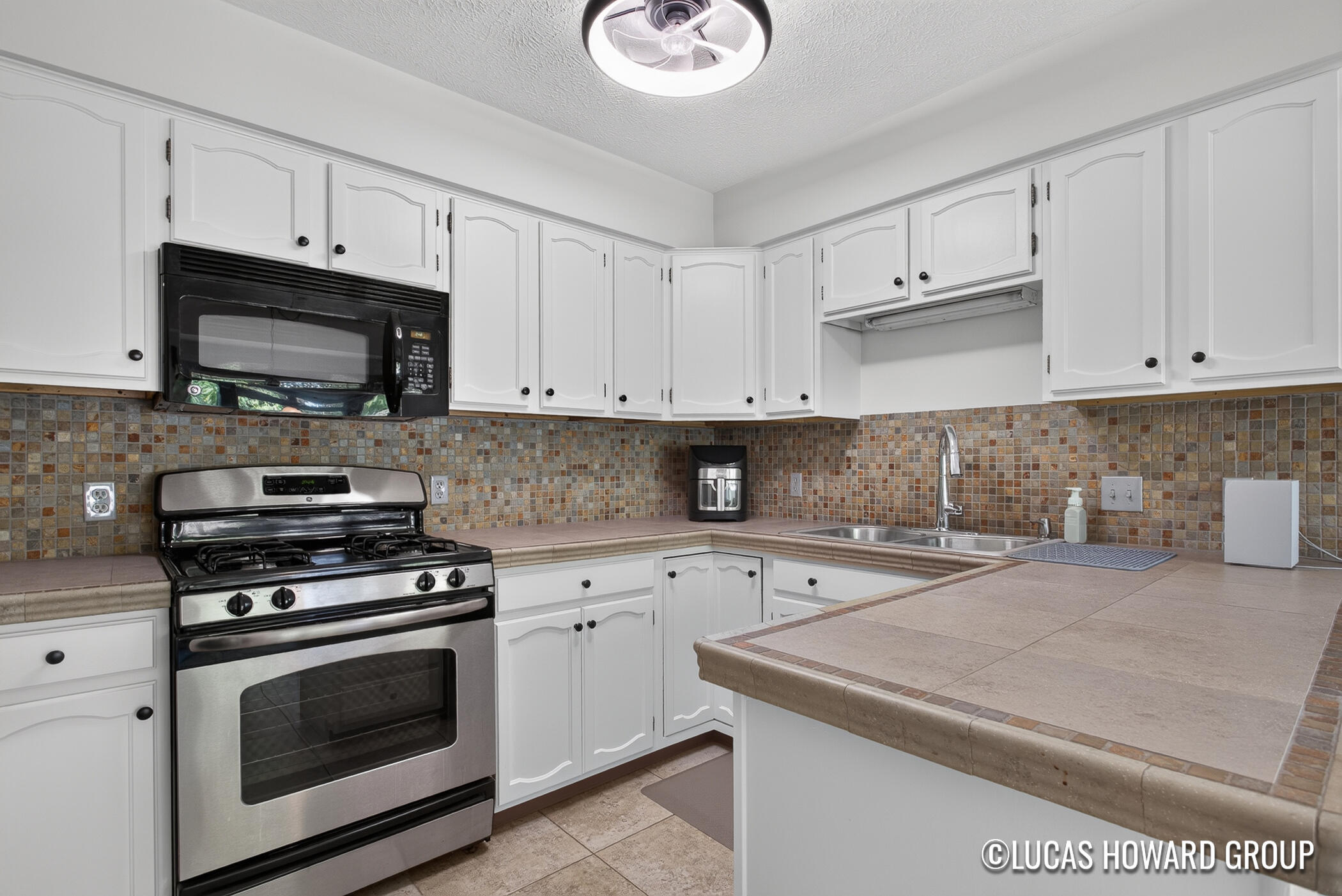 3167 Maple Villa Drive SE Grand Rapids MI 49508