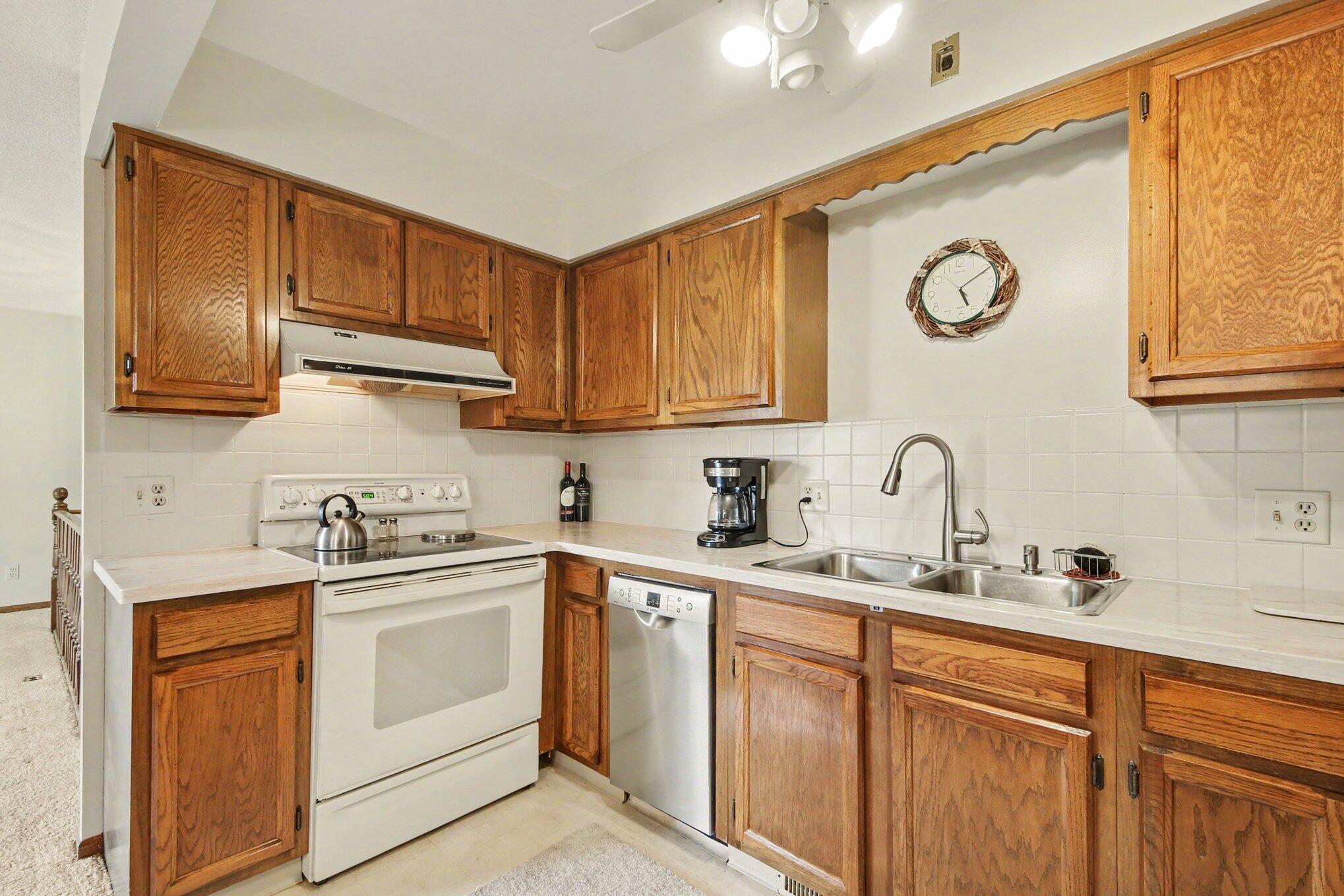 8530 SW Elkwood Drive SW Byron Center MI 49315