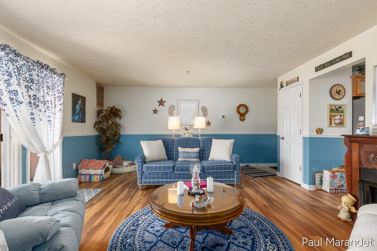 3170 W Crystal Waters Drive Holland MI 49424