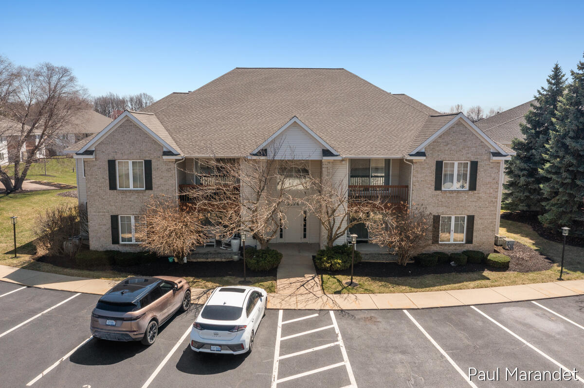 3170 W Crystal Waters Drive Holland MI 49424