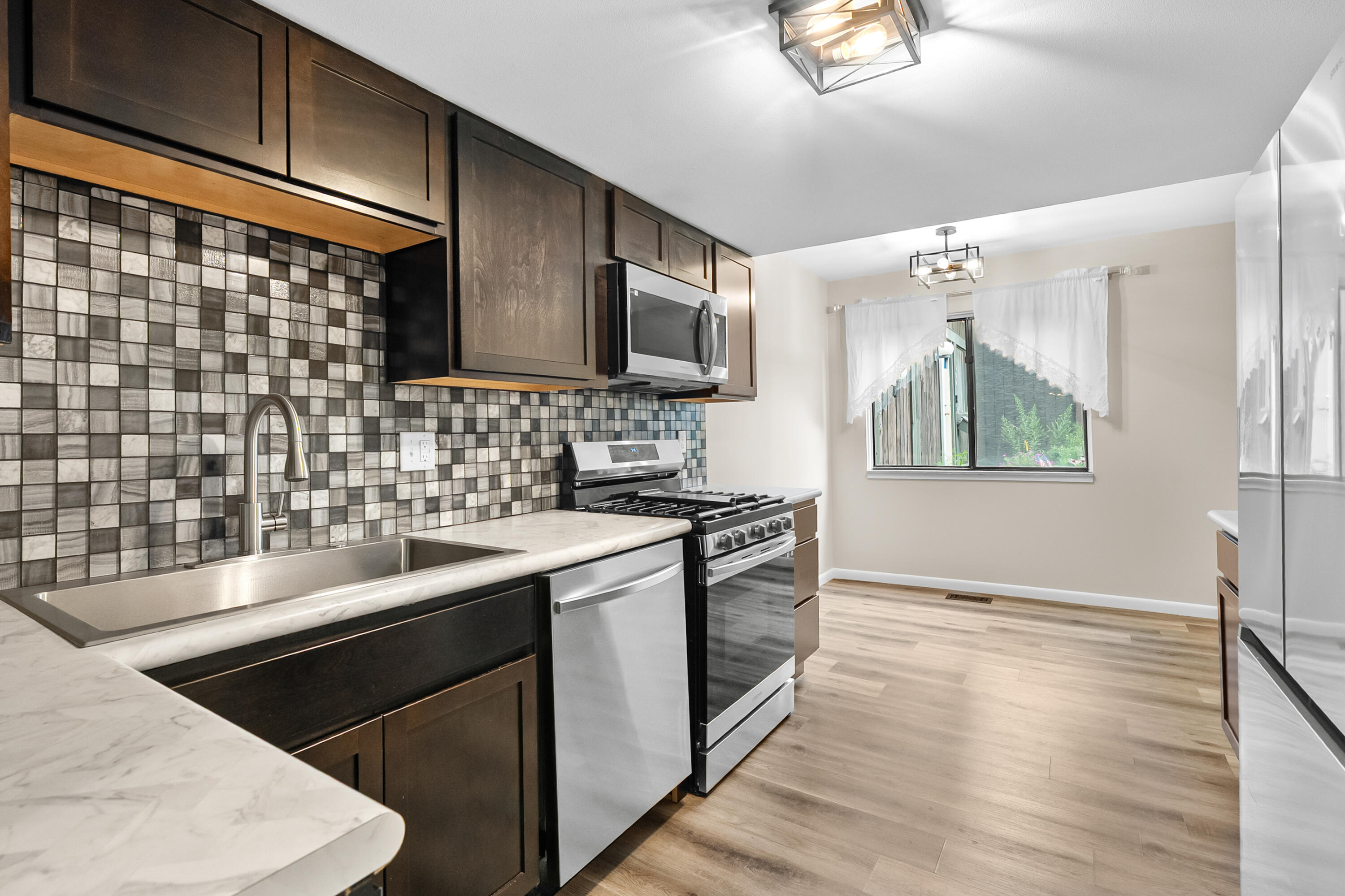 238 Falkirk Court Kalamazoo MI 49006