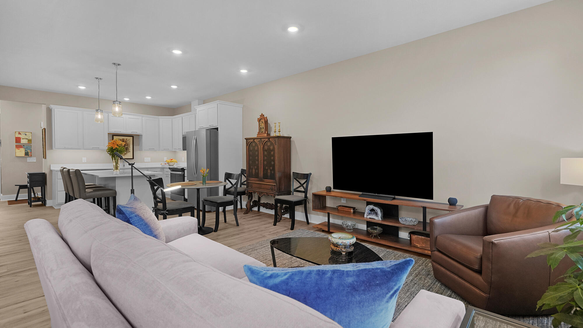 2225 Watertown Way NE Grand Rapids MI 49505