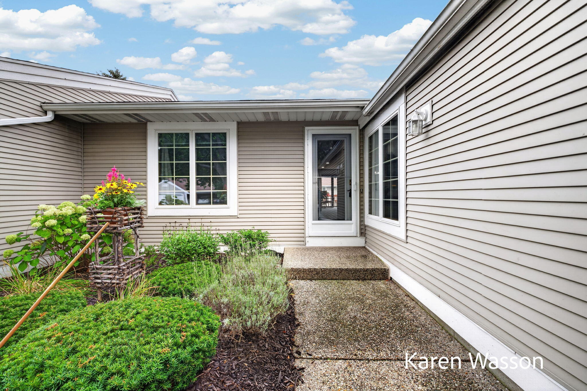 259 Appletree Lane Holland MI 49423