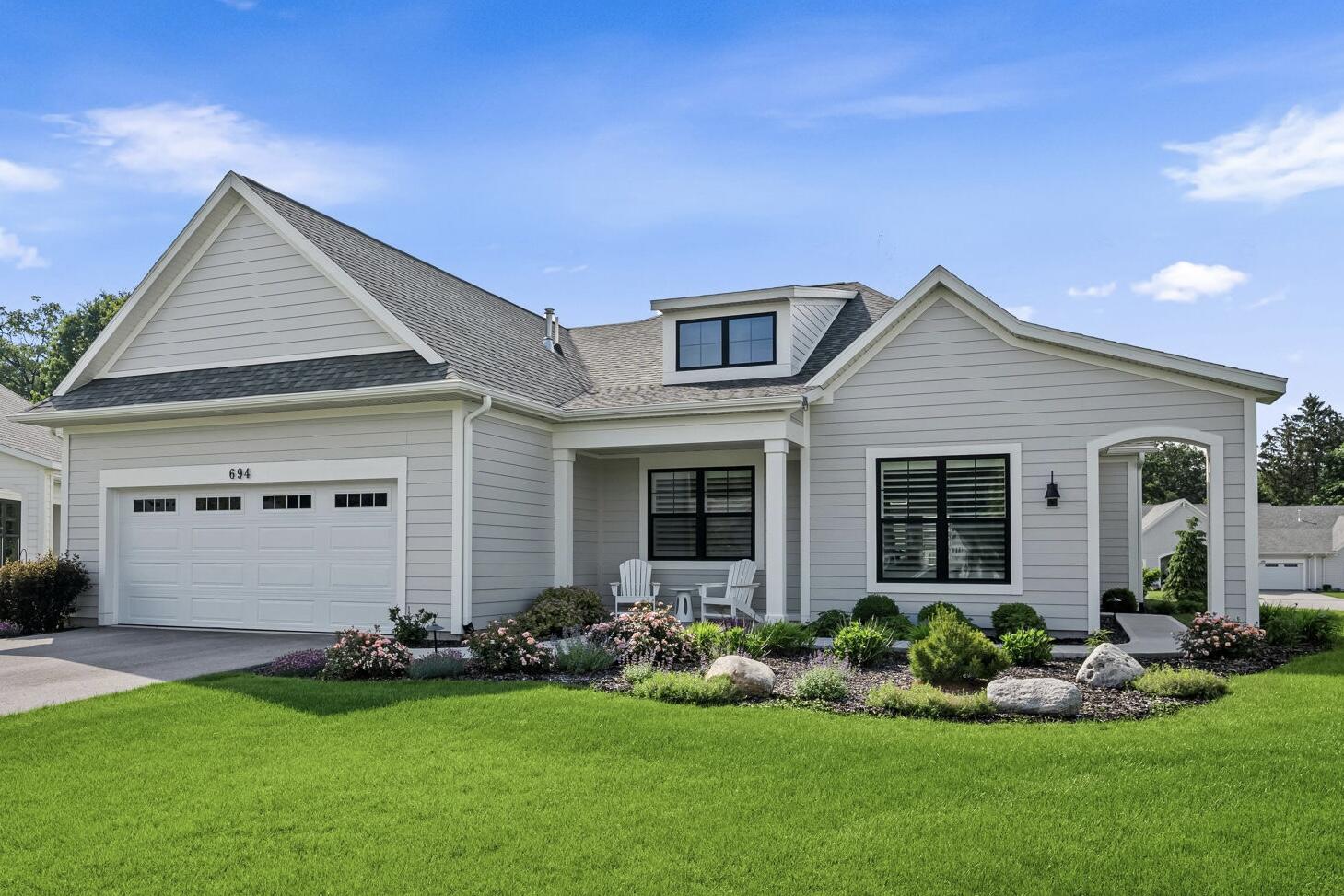 Holland MI, 694 Bayshore Drive