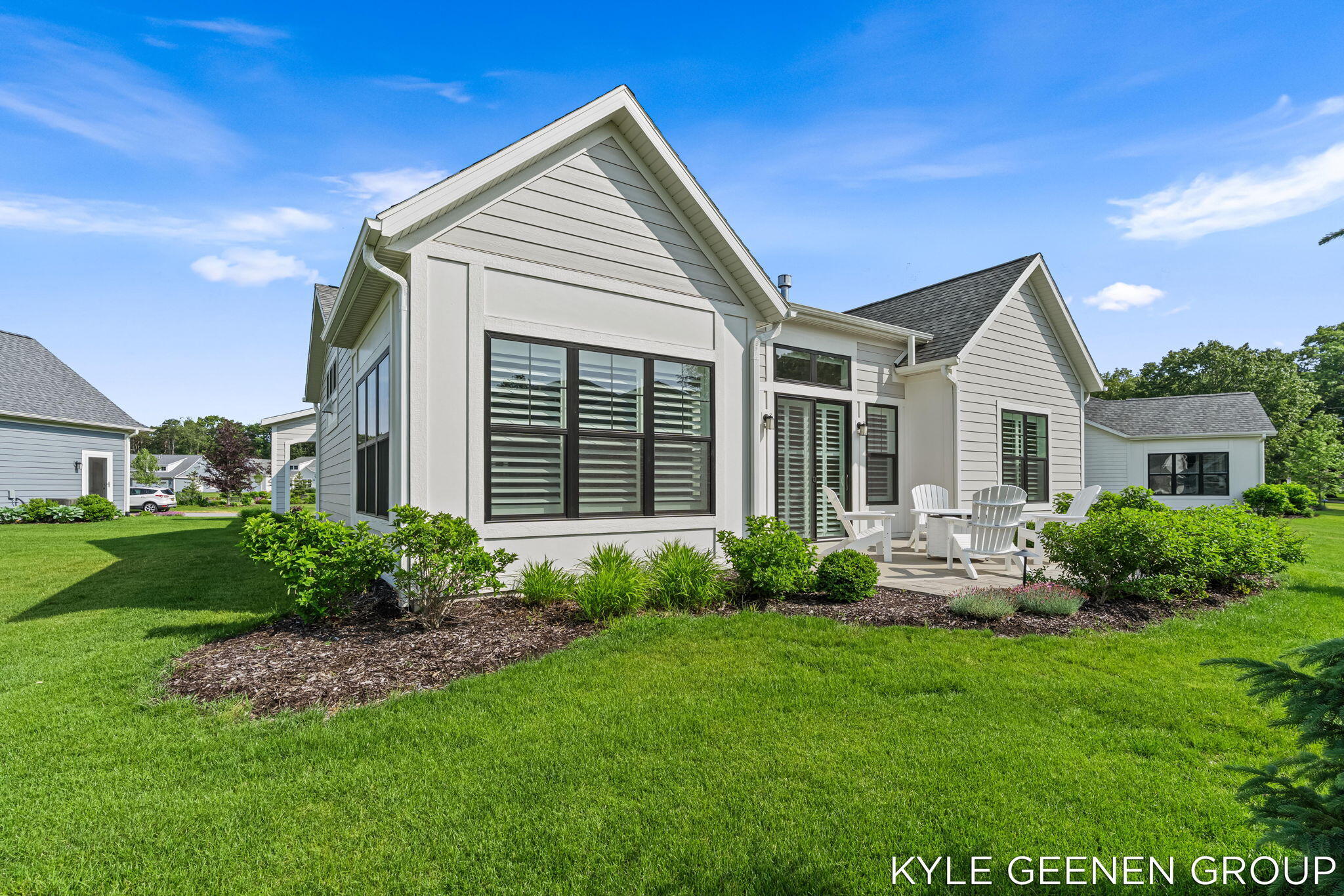 694 Bayshore Drive Holland MI 49424
