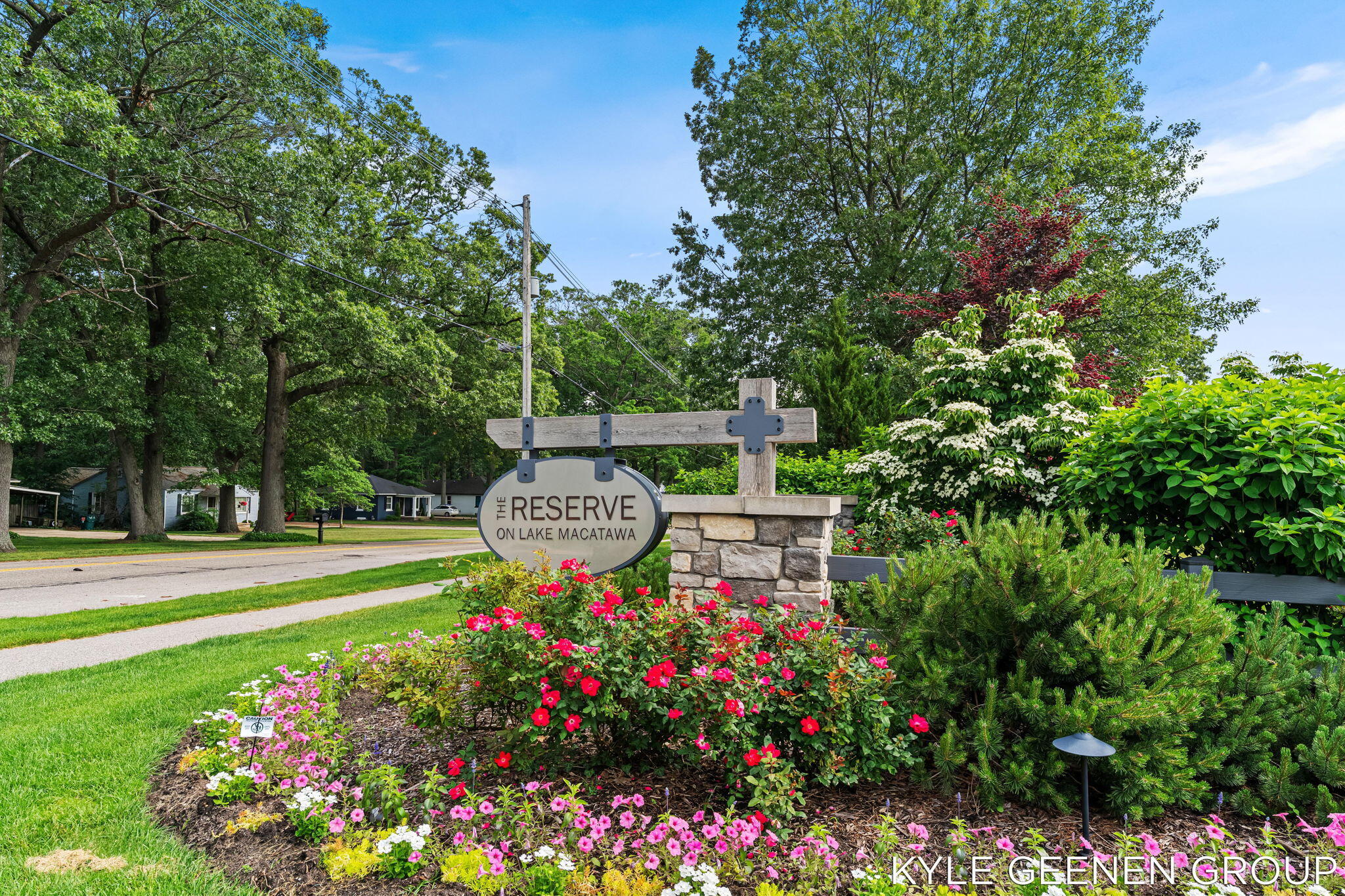 694 Bayshore Drive Holland MI 49424