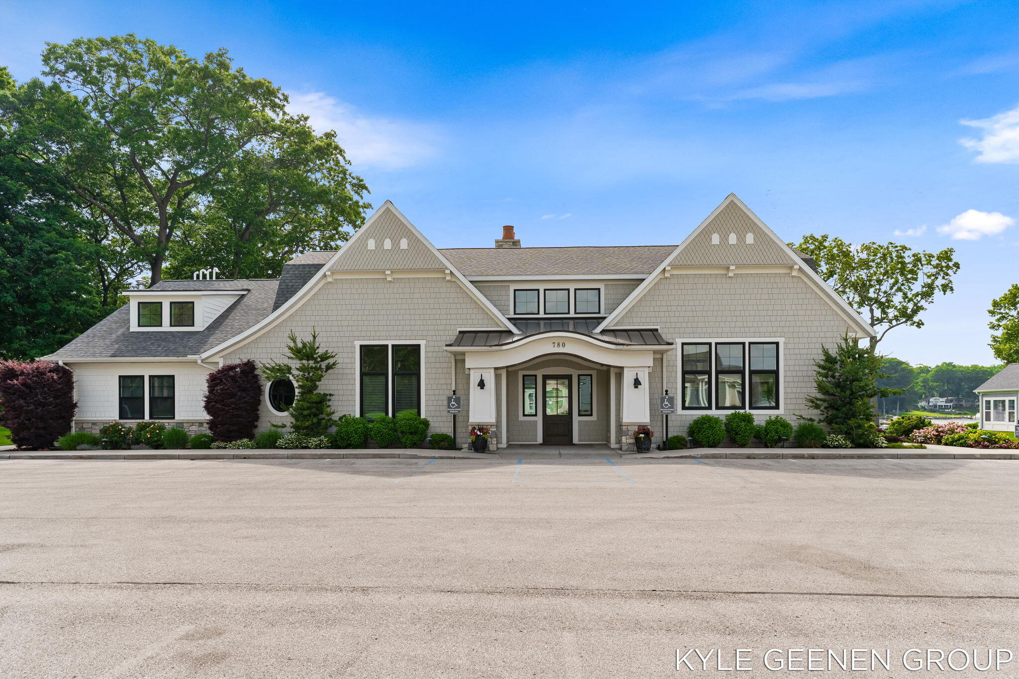 694 Bayshore Drive Holland MI 49424