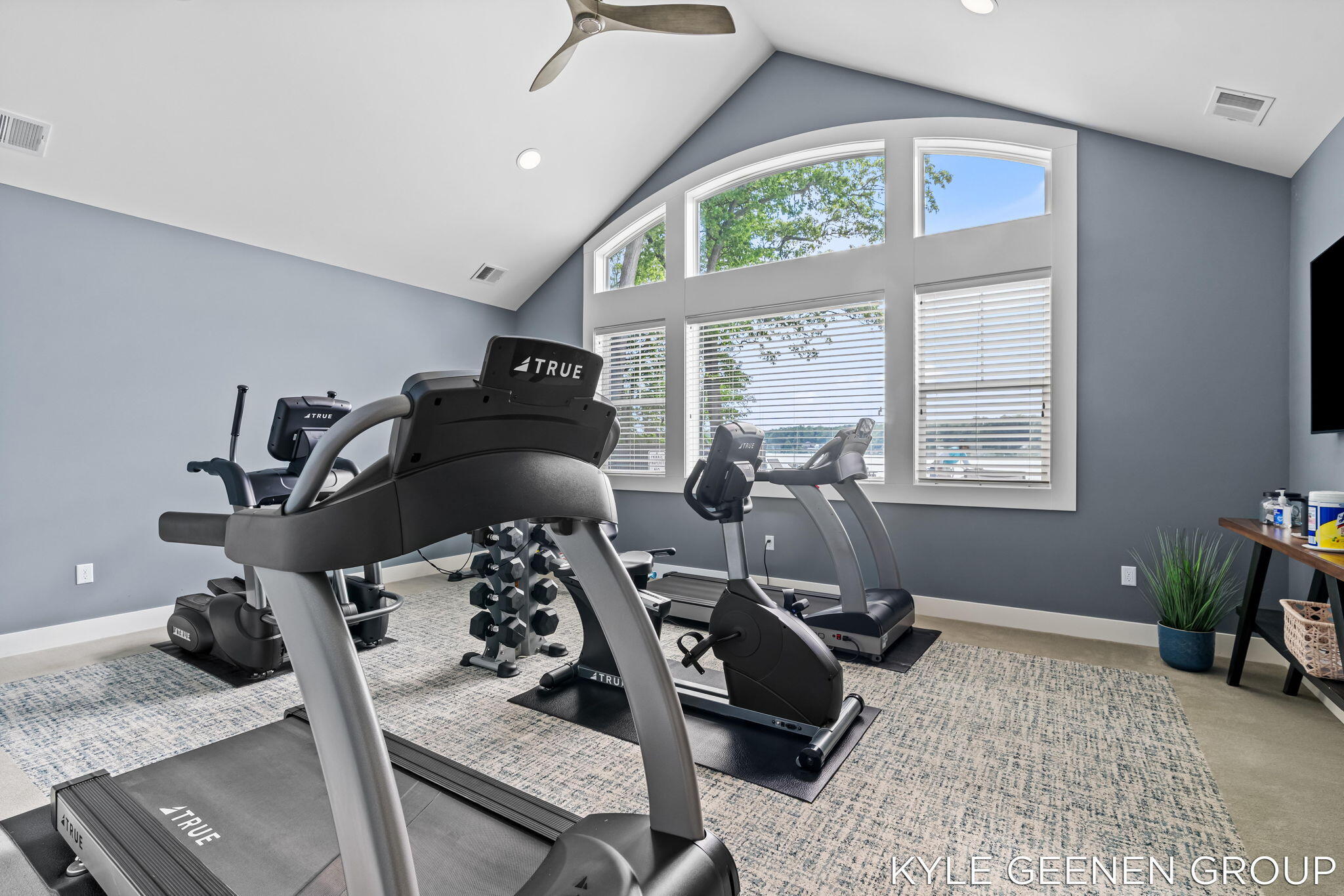 694 Bayshore Drive Holland MI 49424