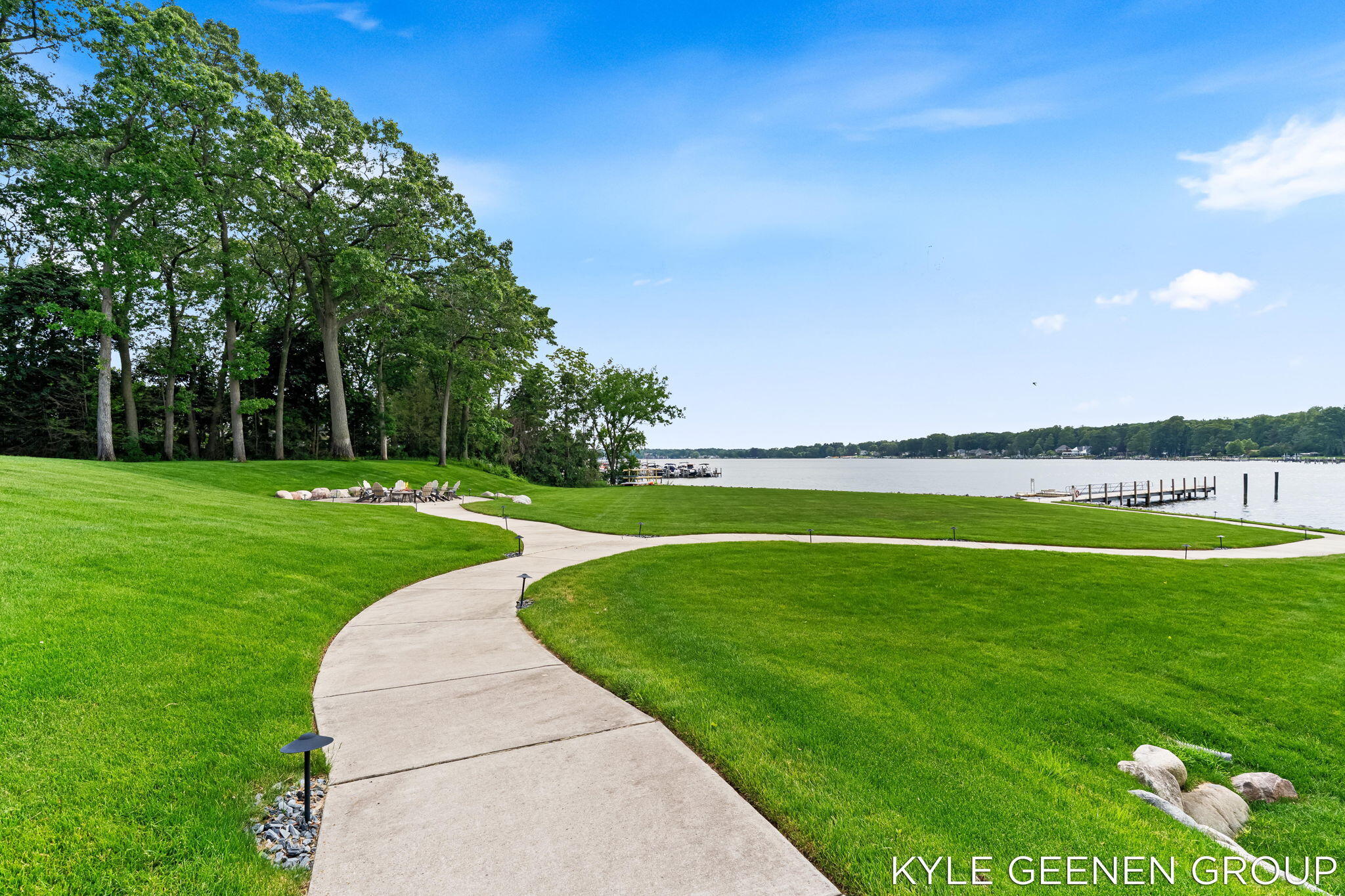 694 Bayshore Drive Holland MI 49424