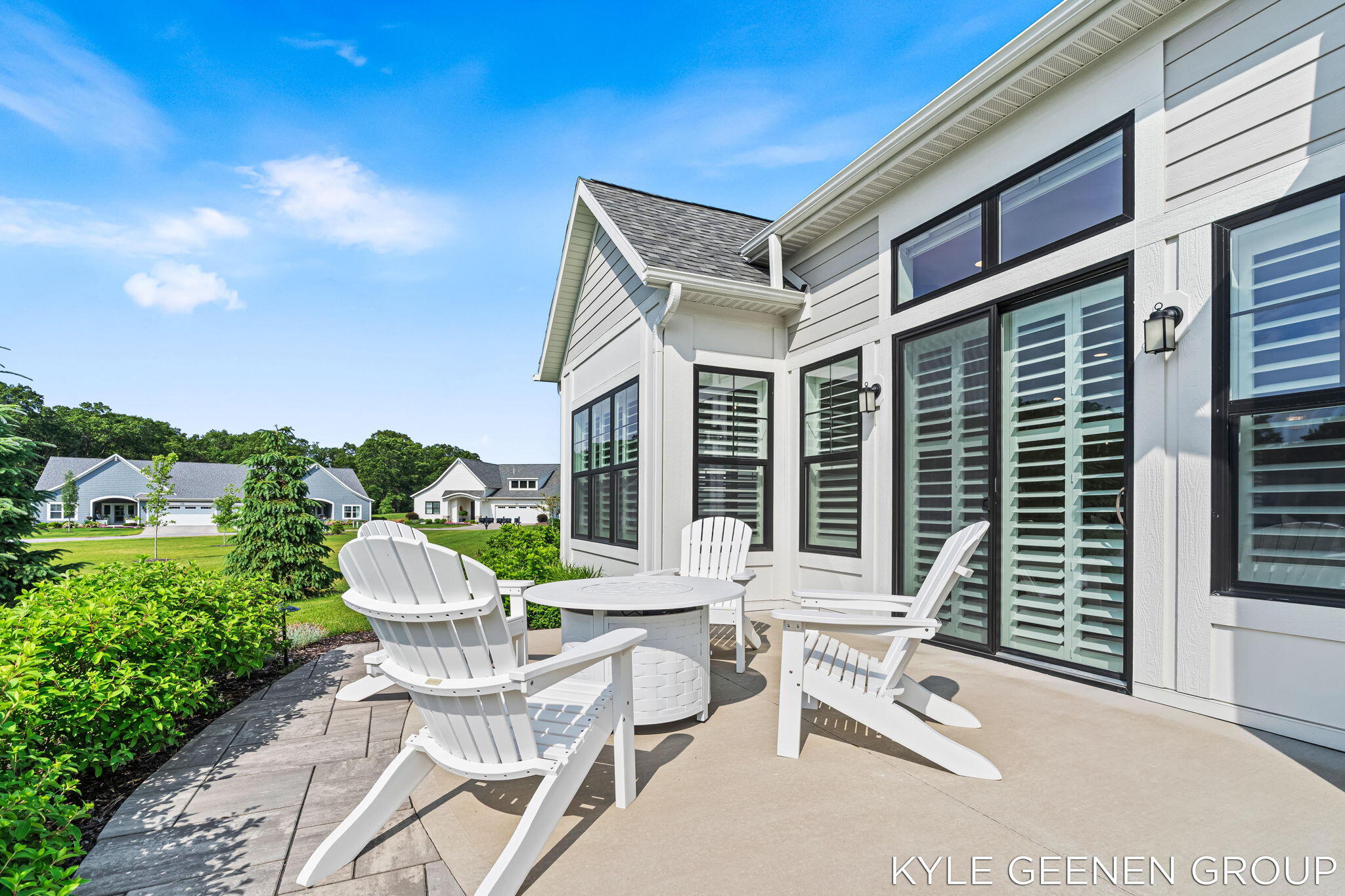 694 Bayshore Drive Holland MI 49424