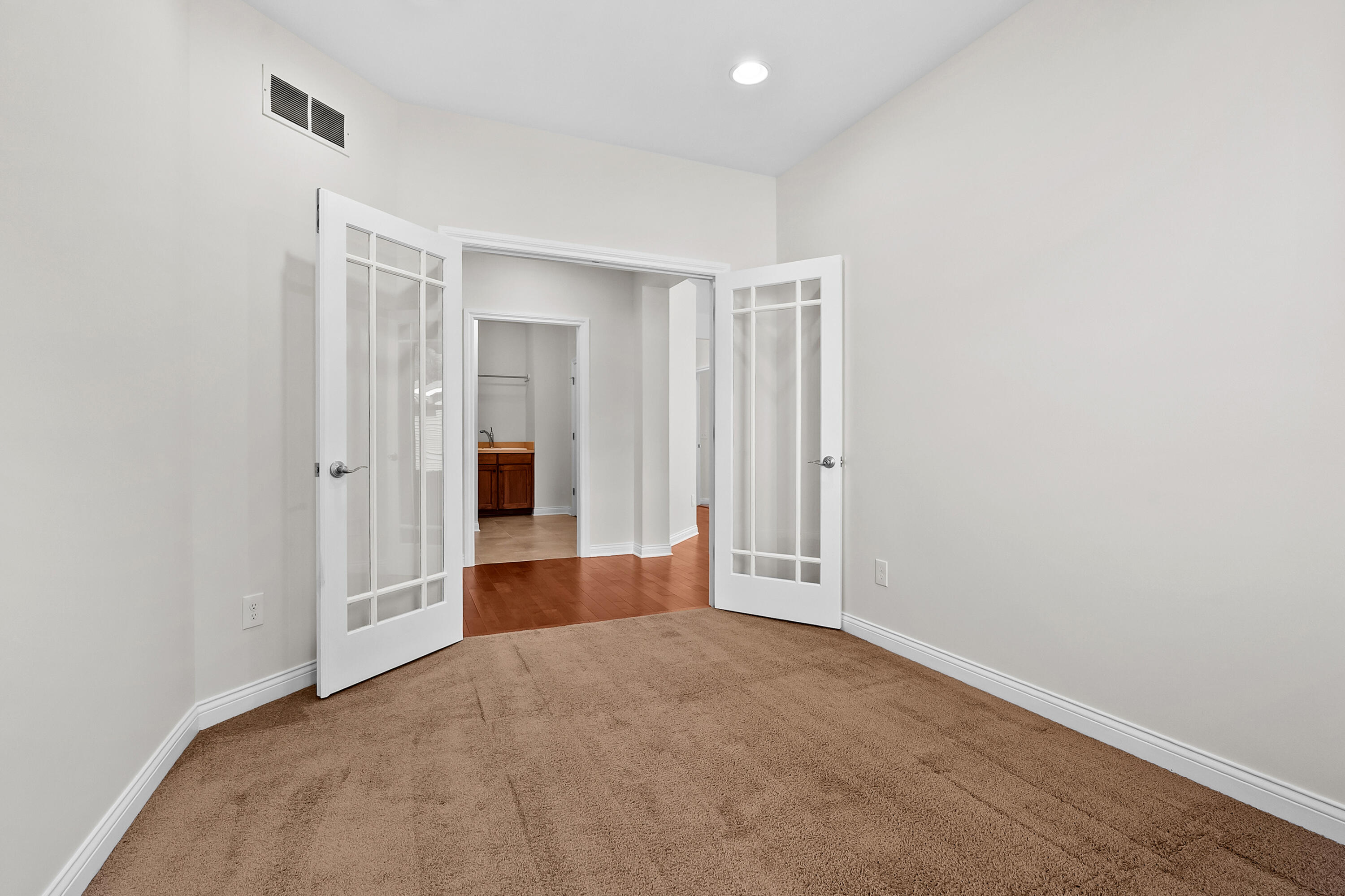 3625 Whicker Pointe Kalamazoo MI 49006