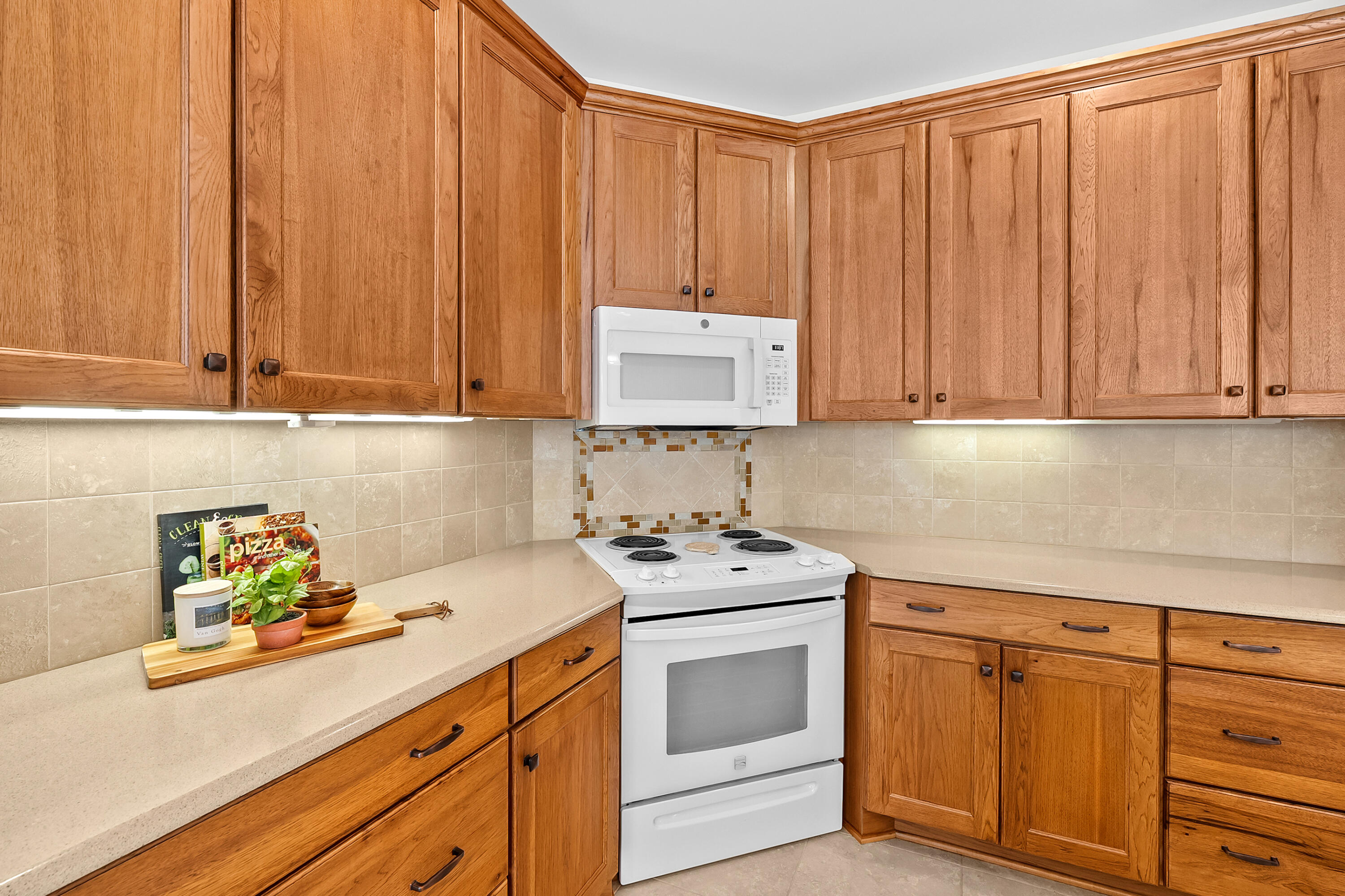 3625 Whicker Pointe Kalamazoo MI 49006