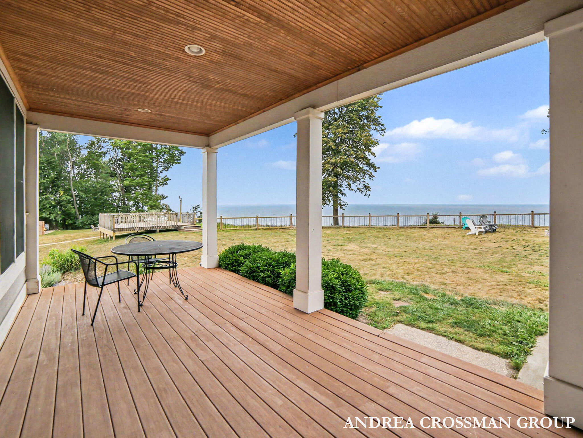 6493 W Bluewater Drive Ludington MI 49431