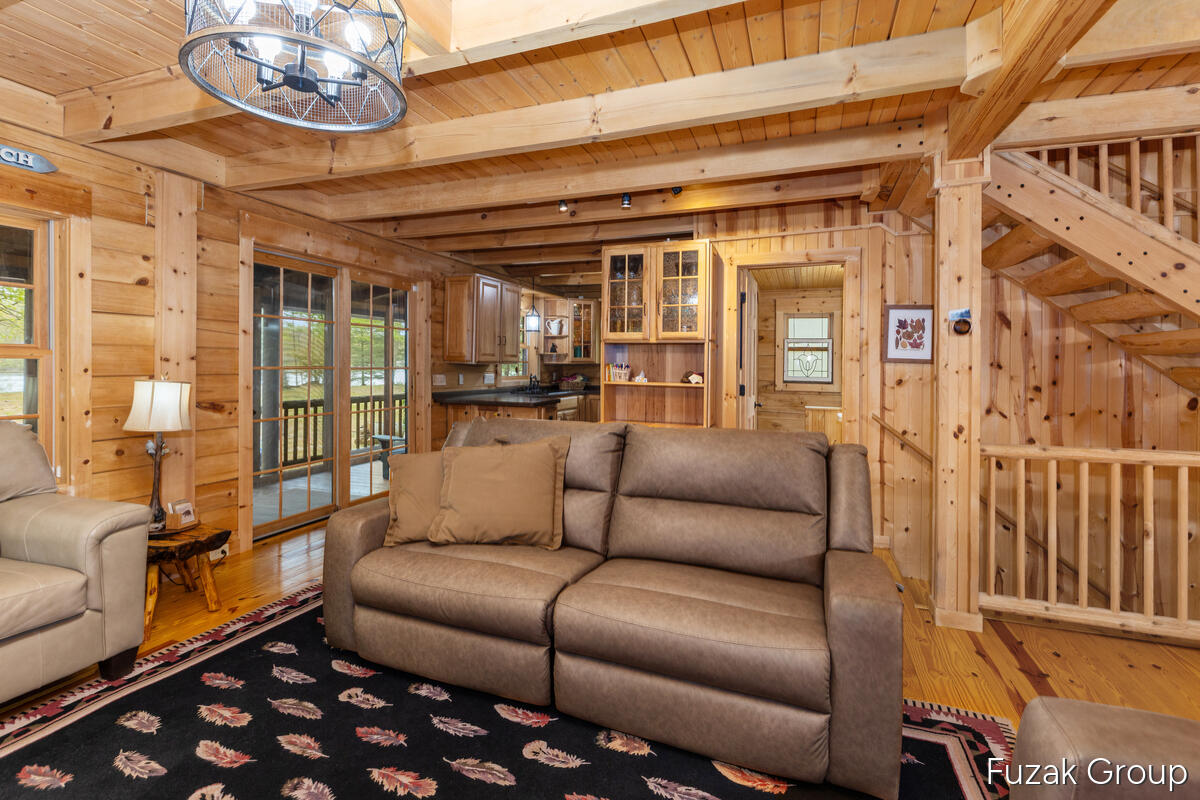 6525 Goshorn Drive Saugatuck MI 49453