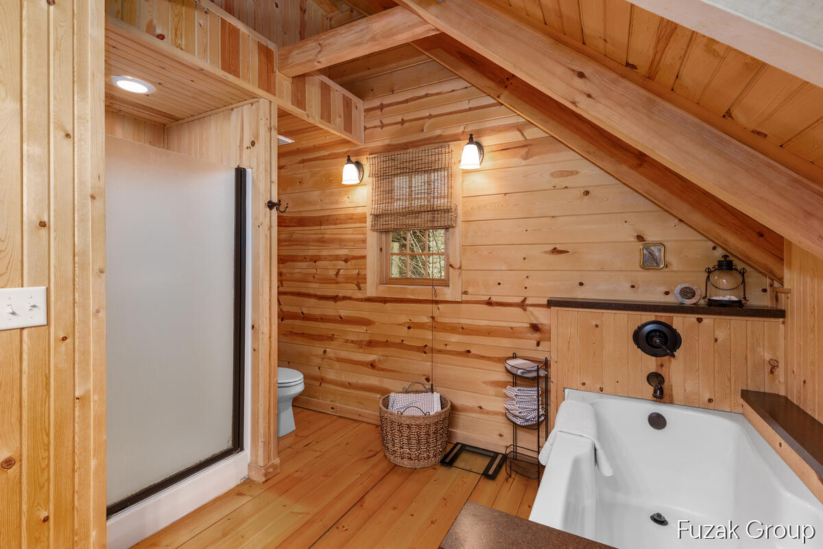6525 Goshorn Drive Saugatuck MI 49453