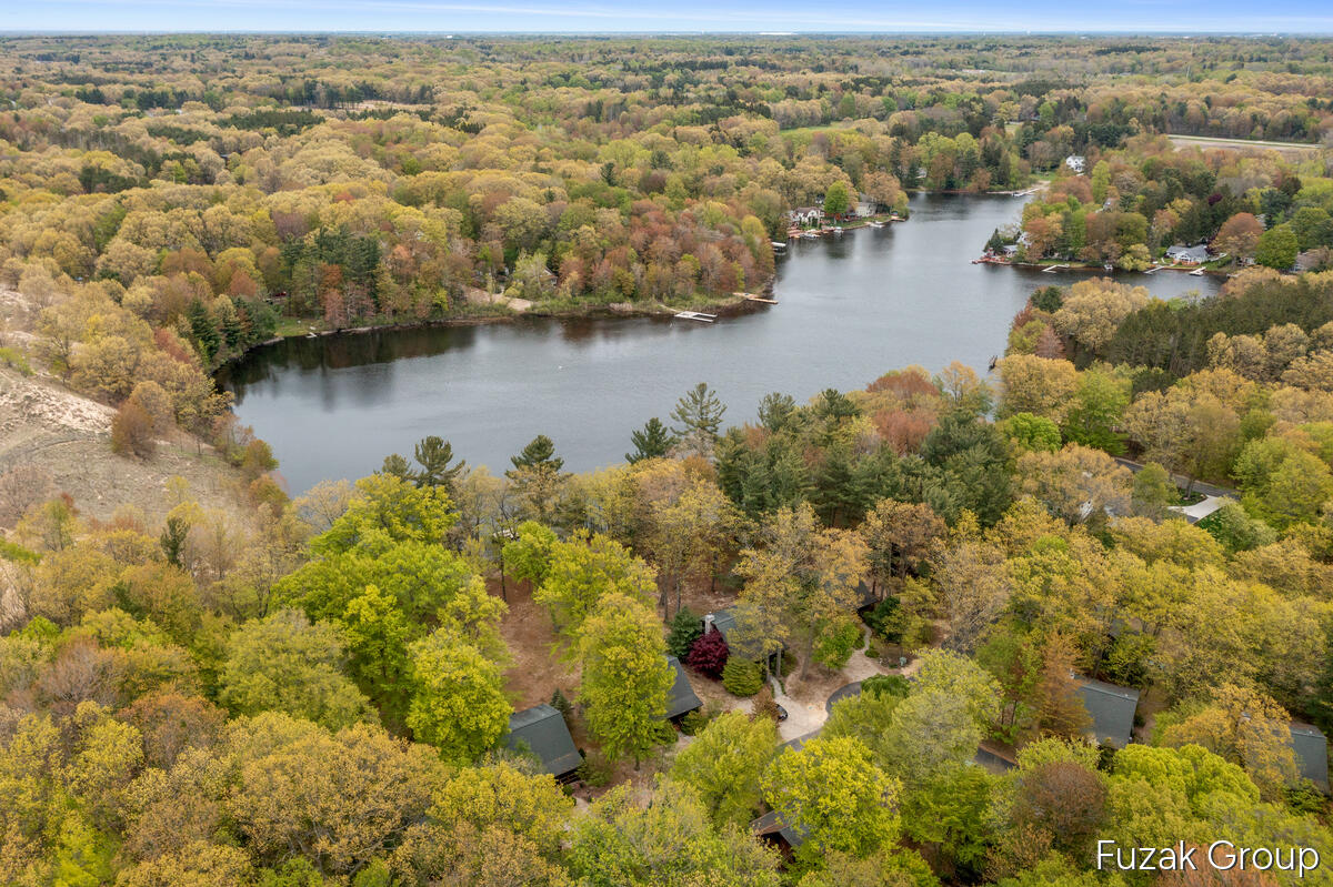 6525 Goshorn Drive Saugatuck MI 49453